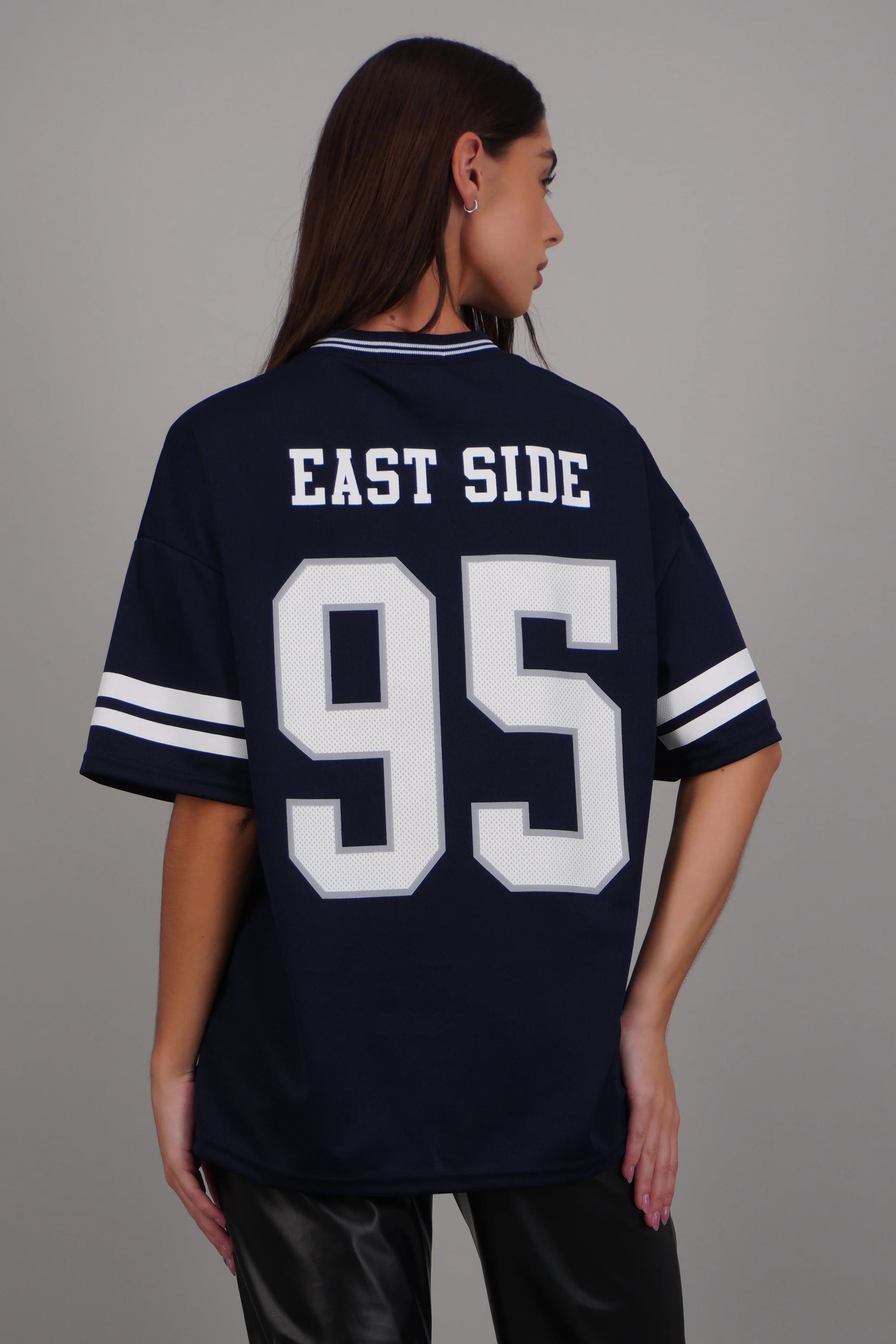 Playera deportiva estampado numeros - Image 4