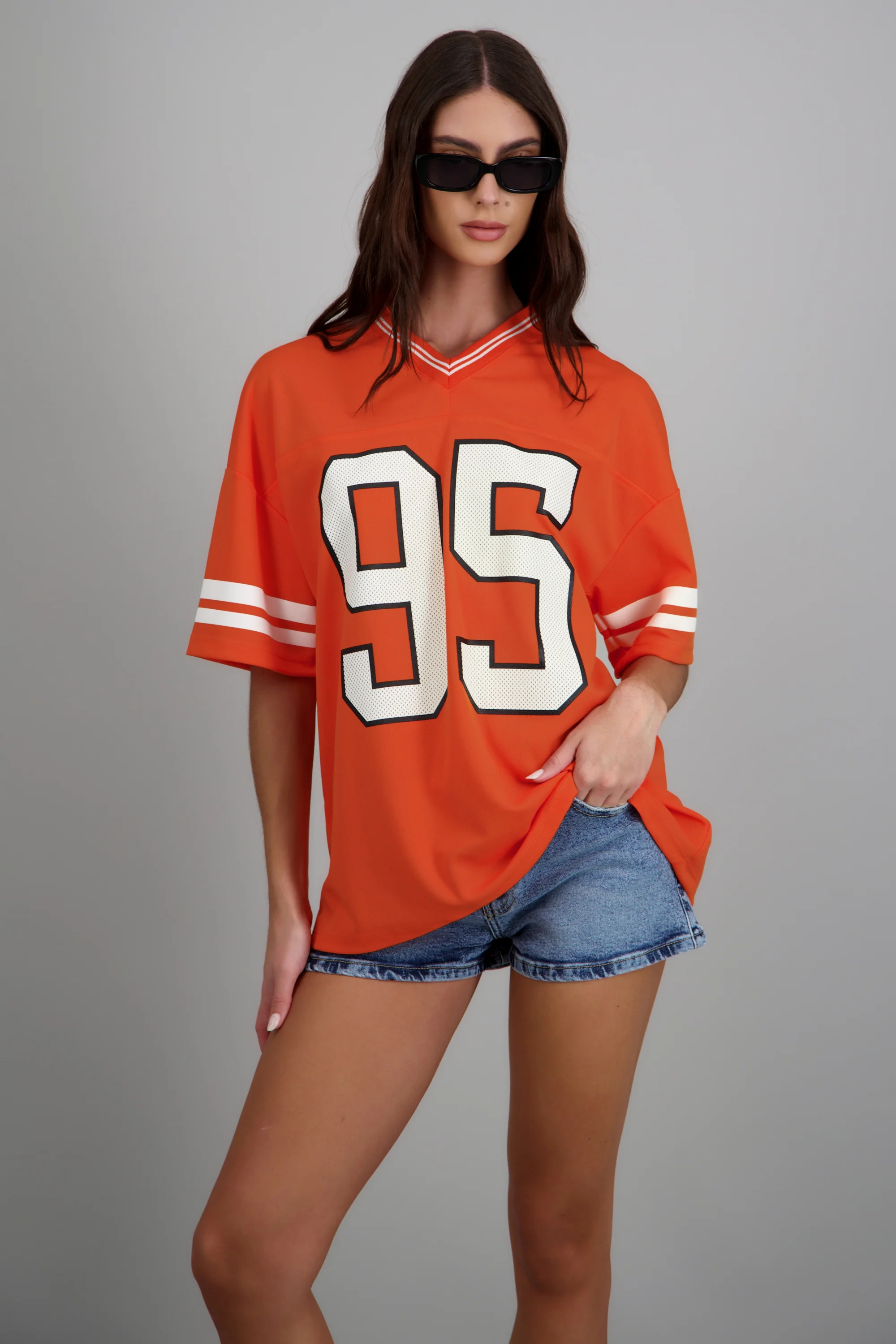 Playera deportiva estampado numeros - Image 3