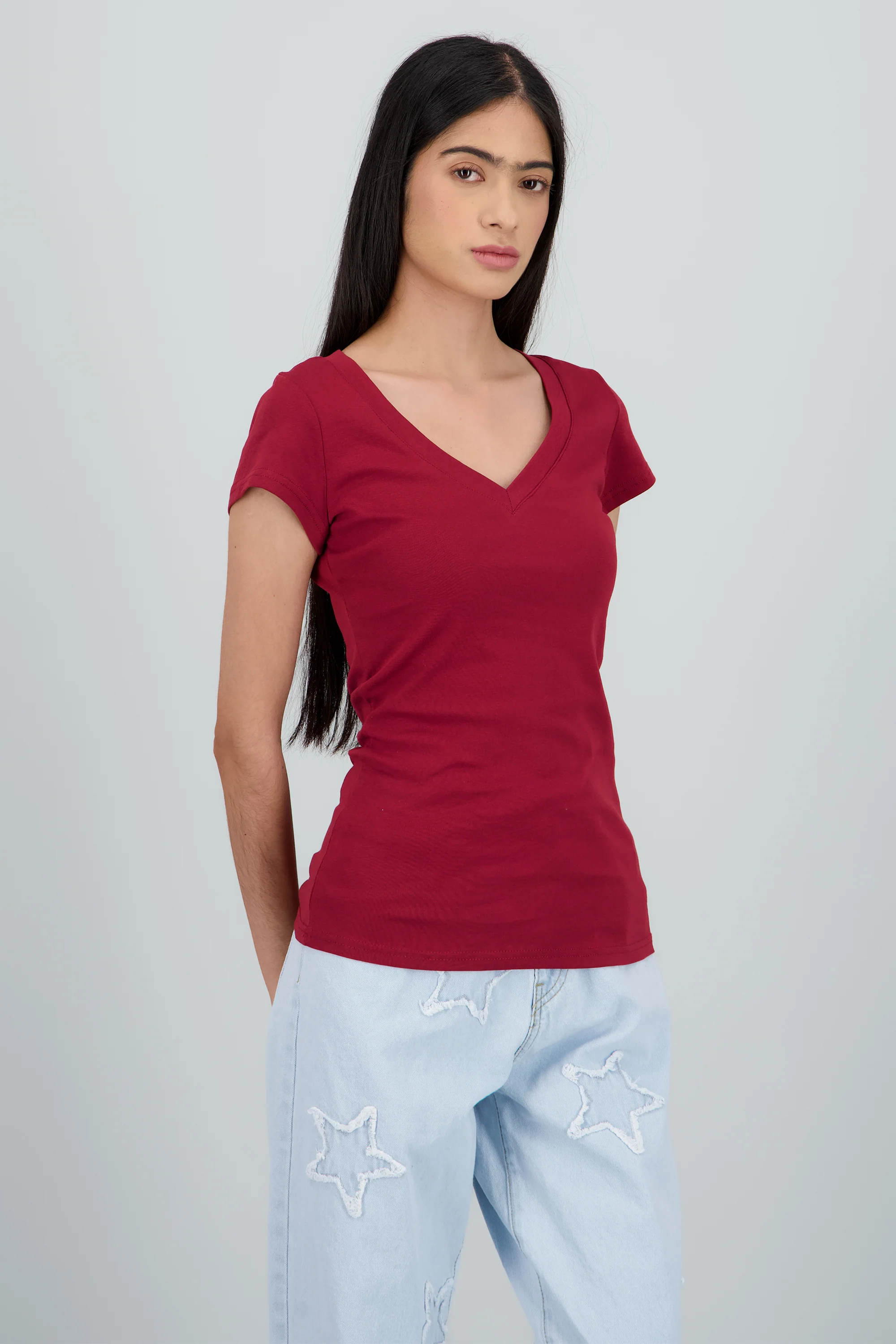 Playera lisa manga corta cuello v - Image 3