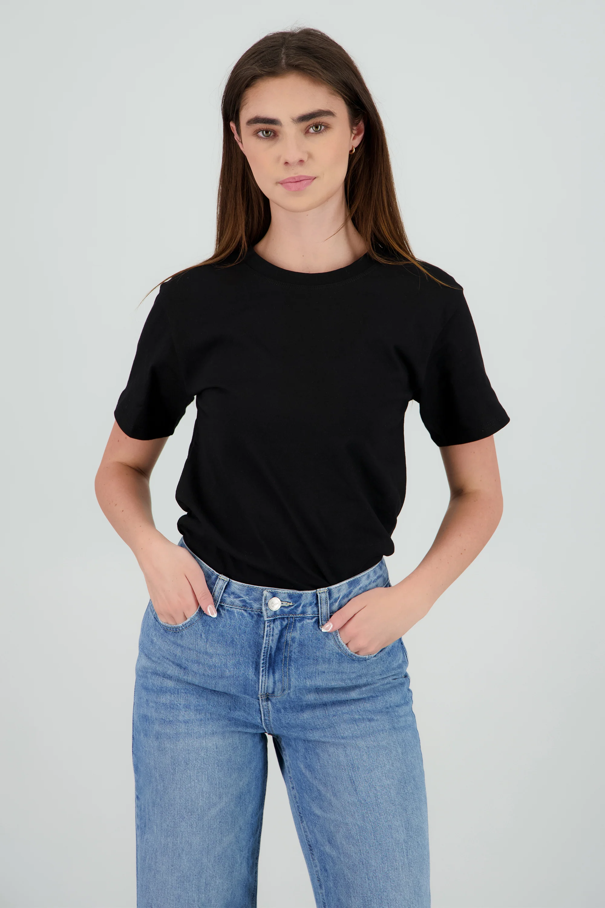 Playera oversized lisa manga corta