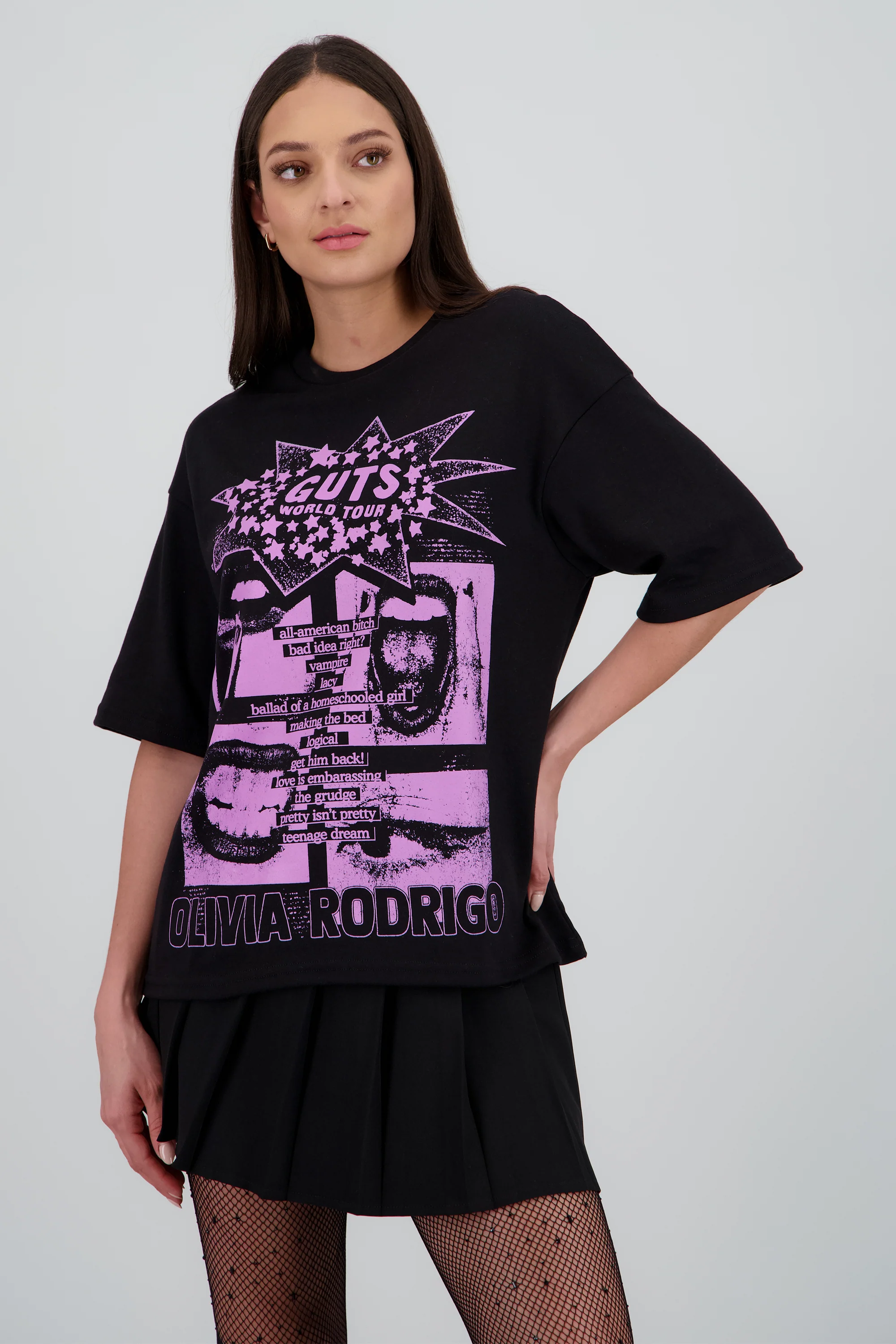 Playera oversized Olivia Rodrigo - Image 2