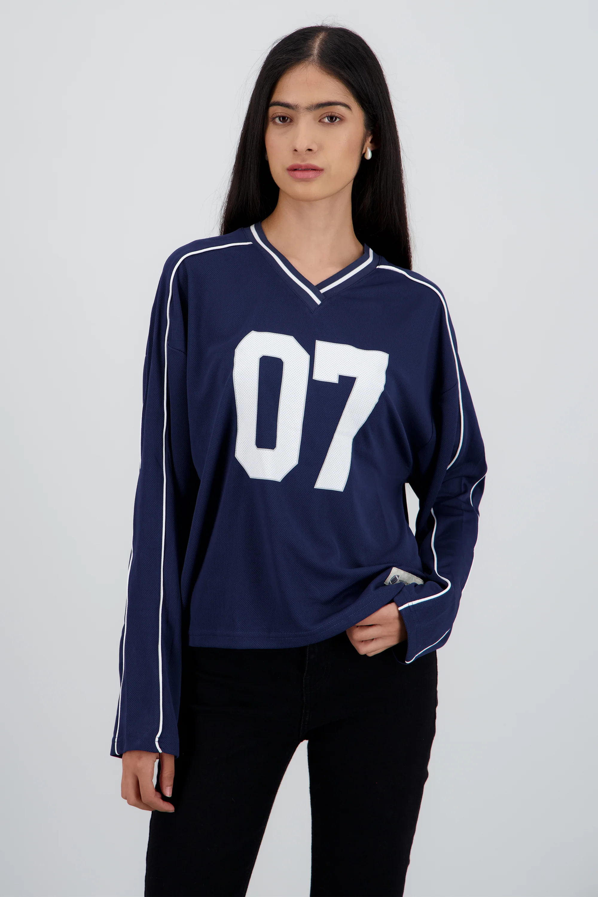 Playera tipo jersey contraste manga larga - Image 2
