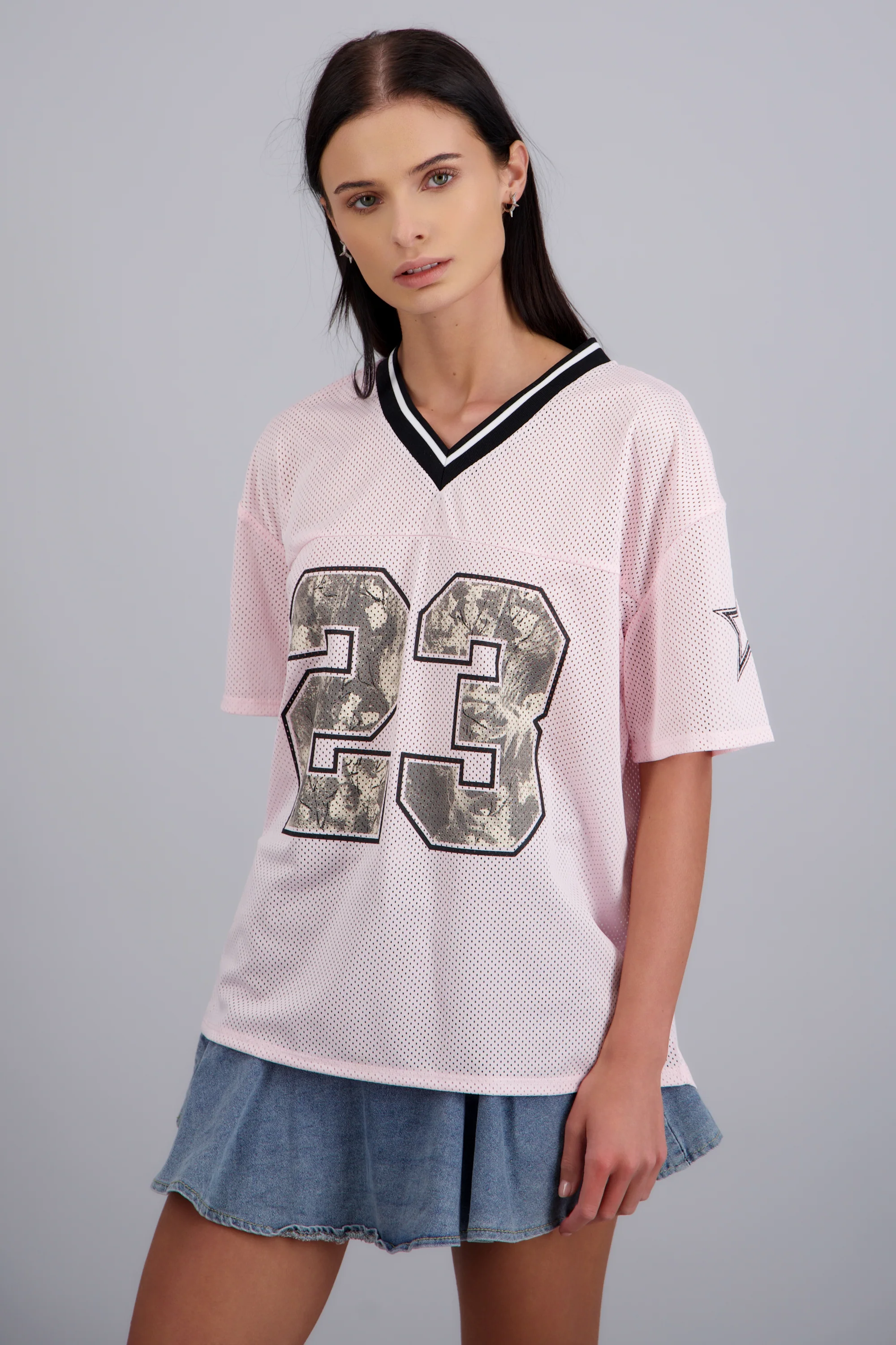 Playera tipo jersey numero camuflaje - Image 7