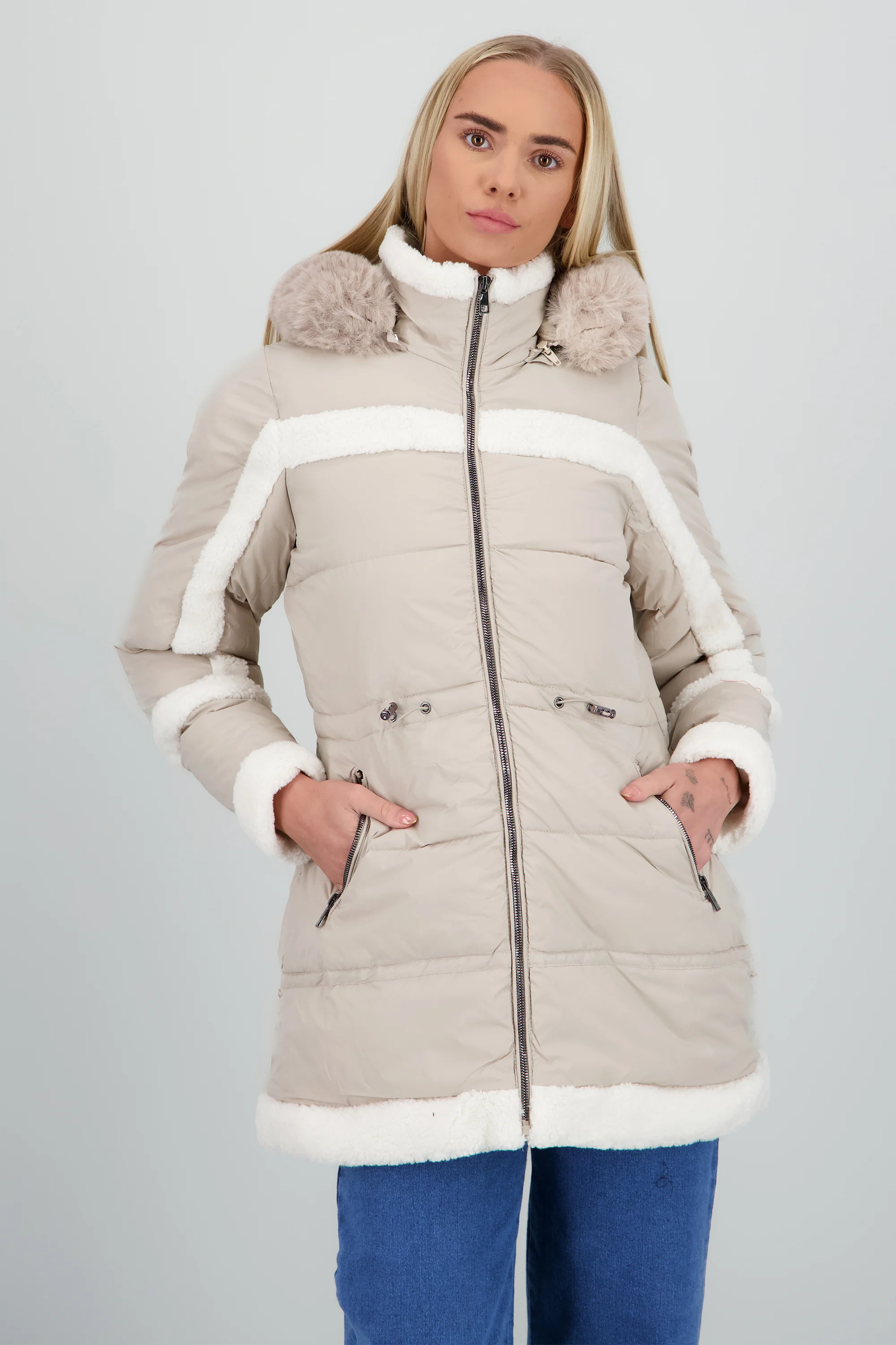 Puffer detalle peluche - Image 2