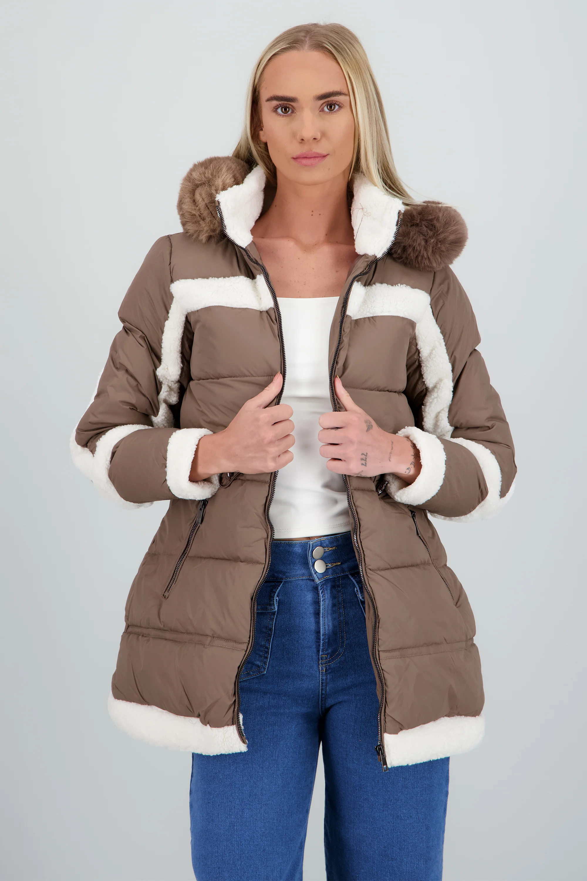 Puffer detalle peluche