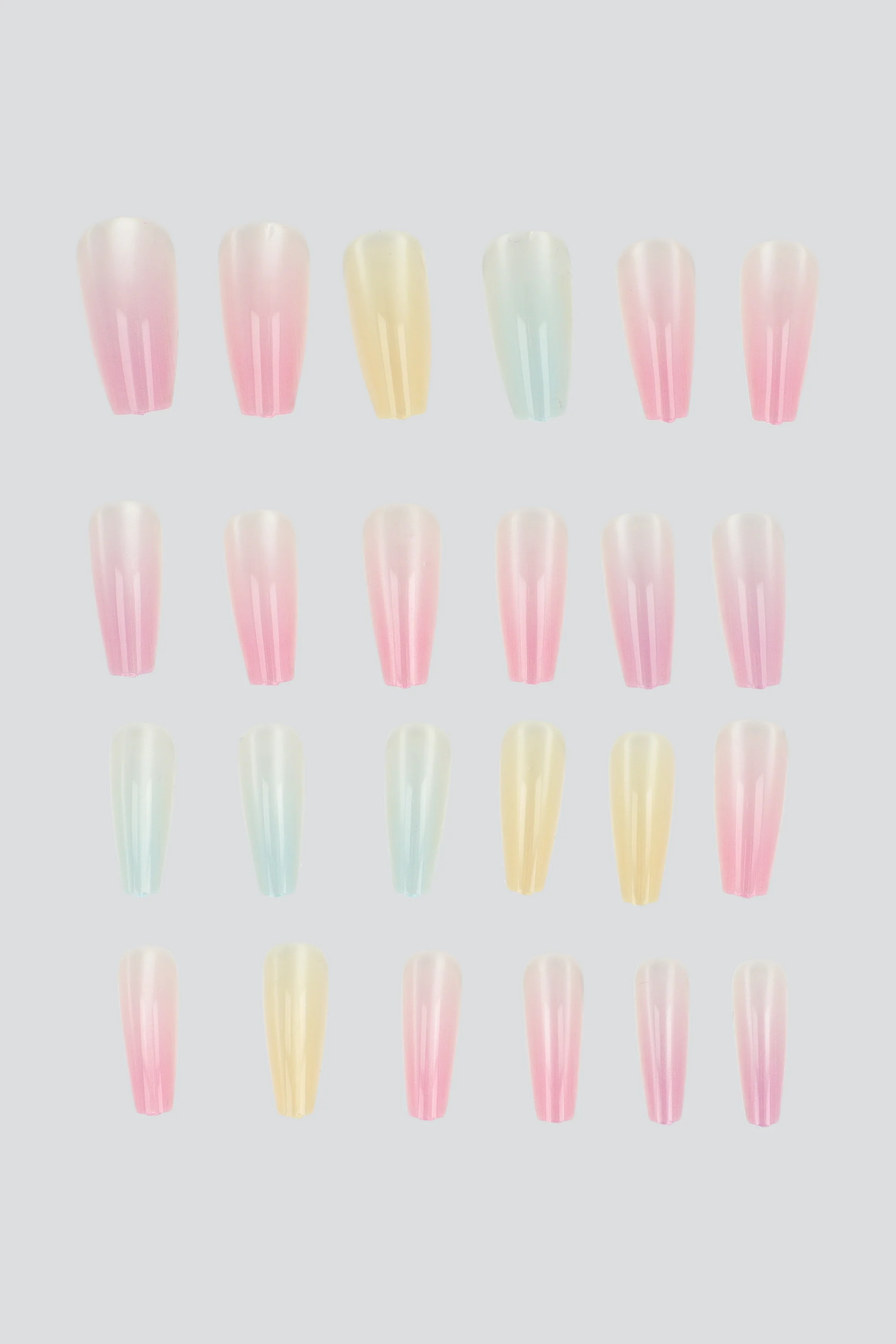 Set 24 uñas aura gelly