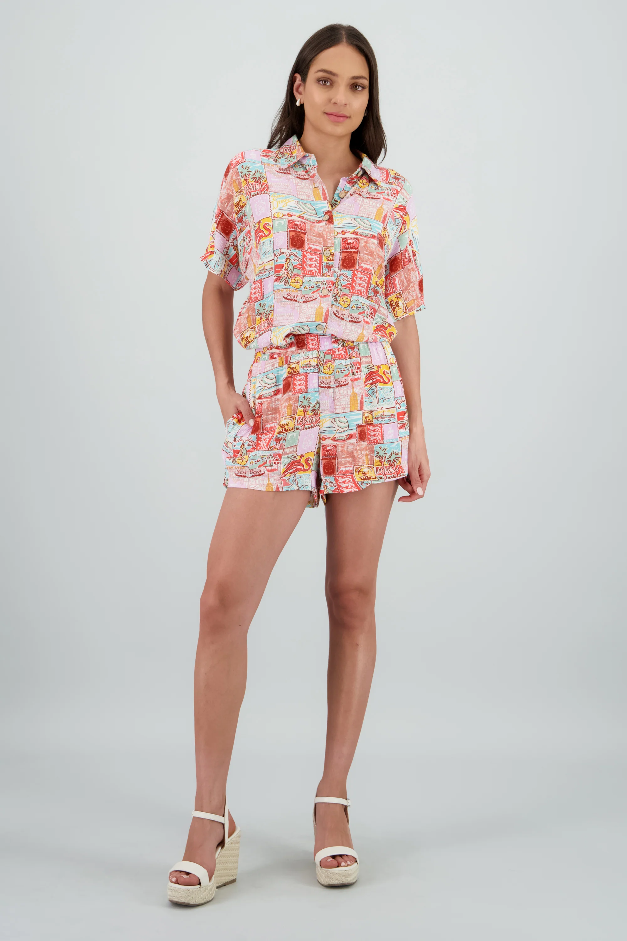 Short corto estampado