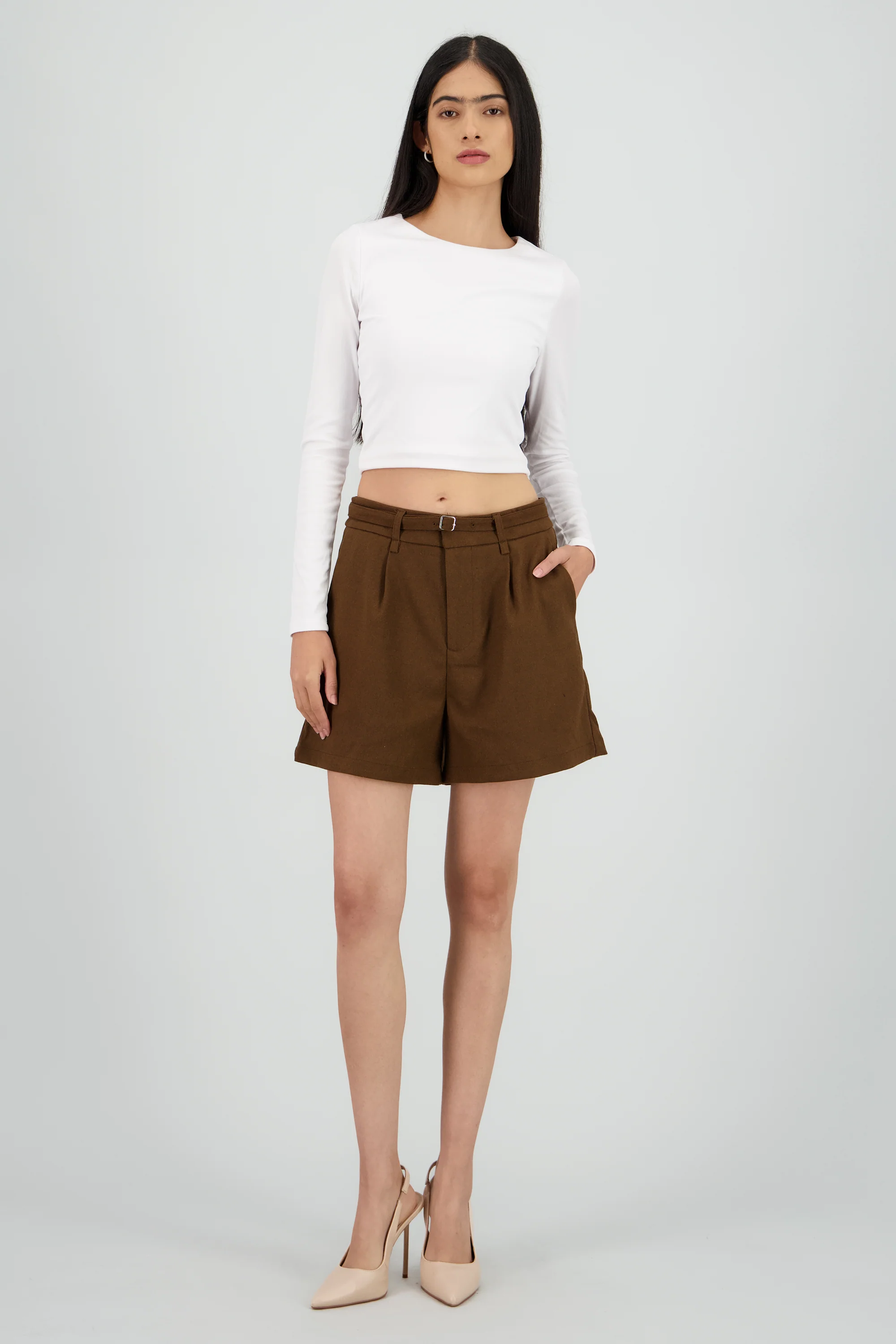 Short liso detalle lazo