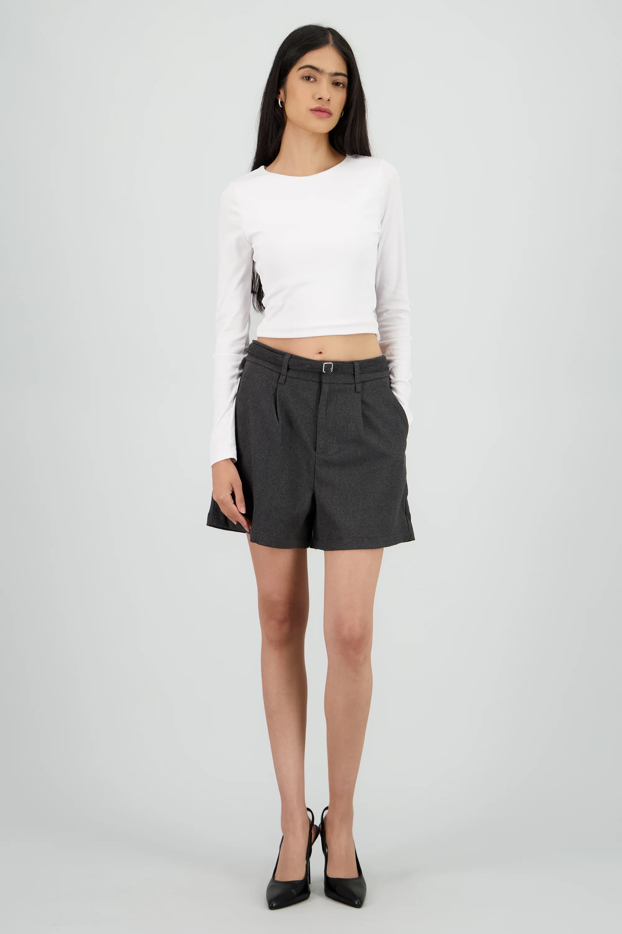 Short liso detalle lazo