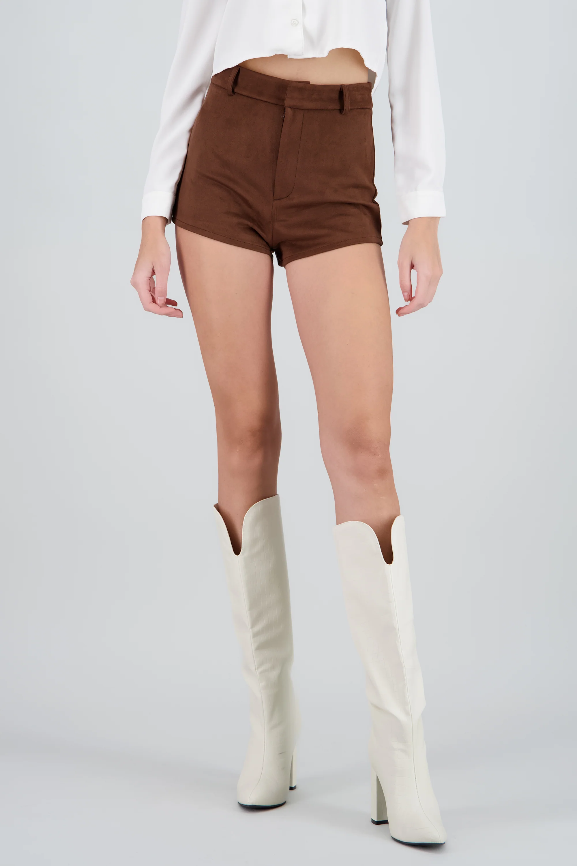 Short mini de suede con pretina lisa - Image 2