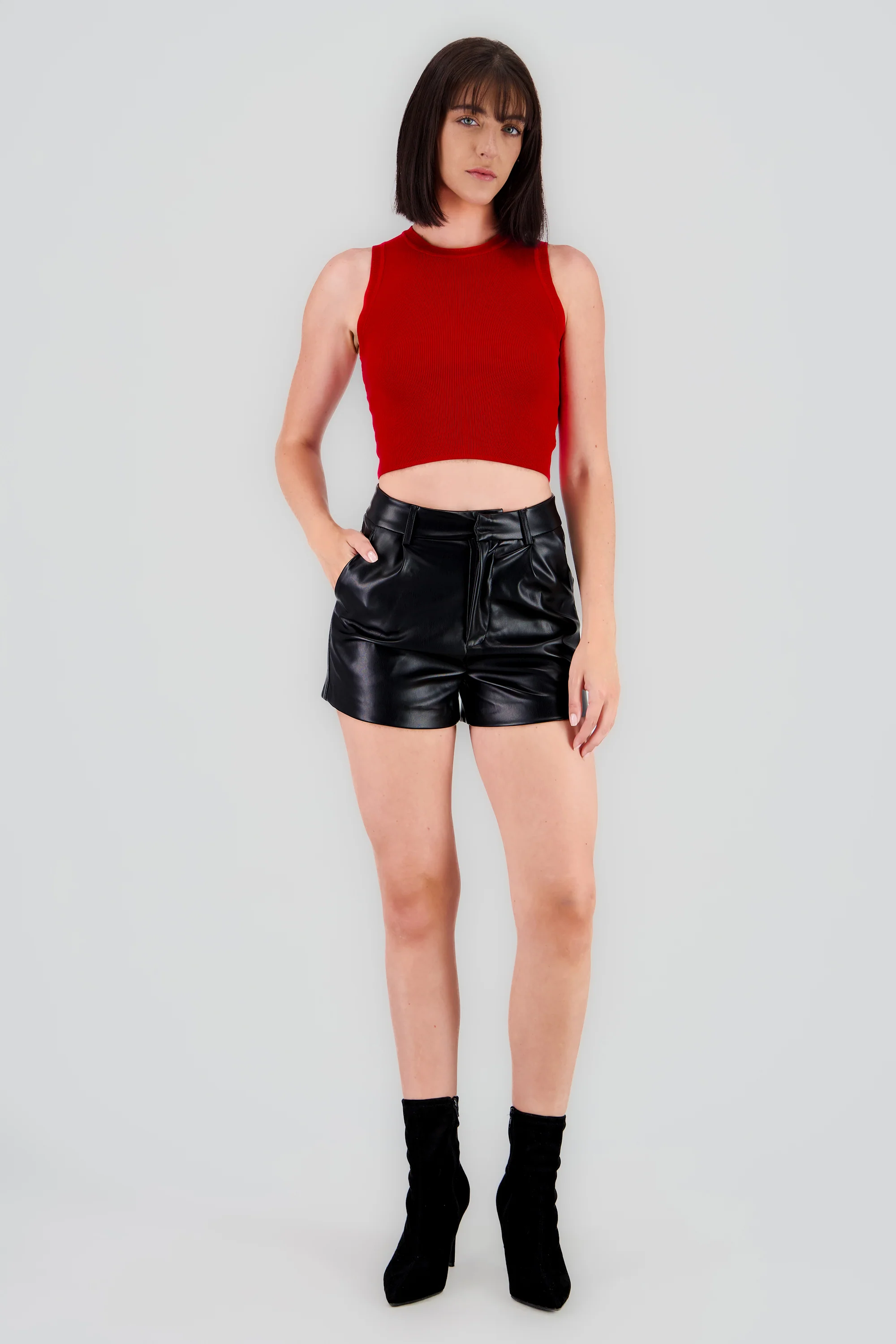 Short tipo piel liso
