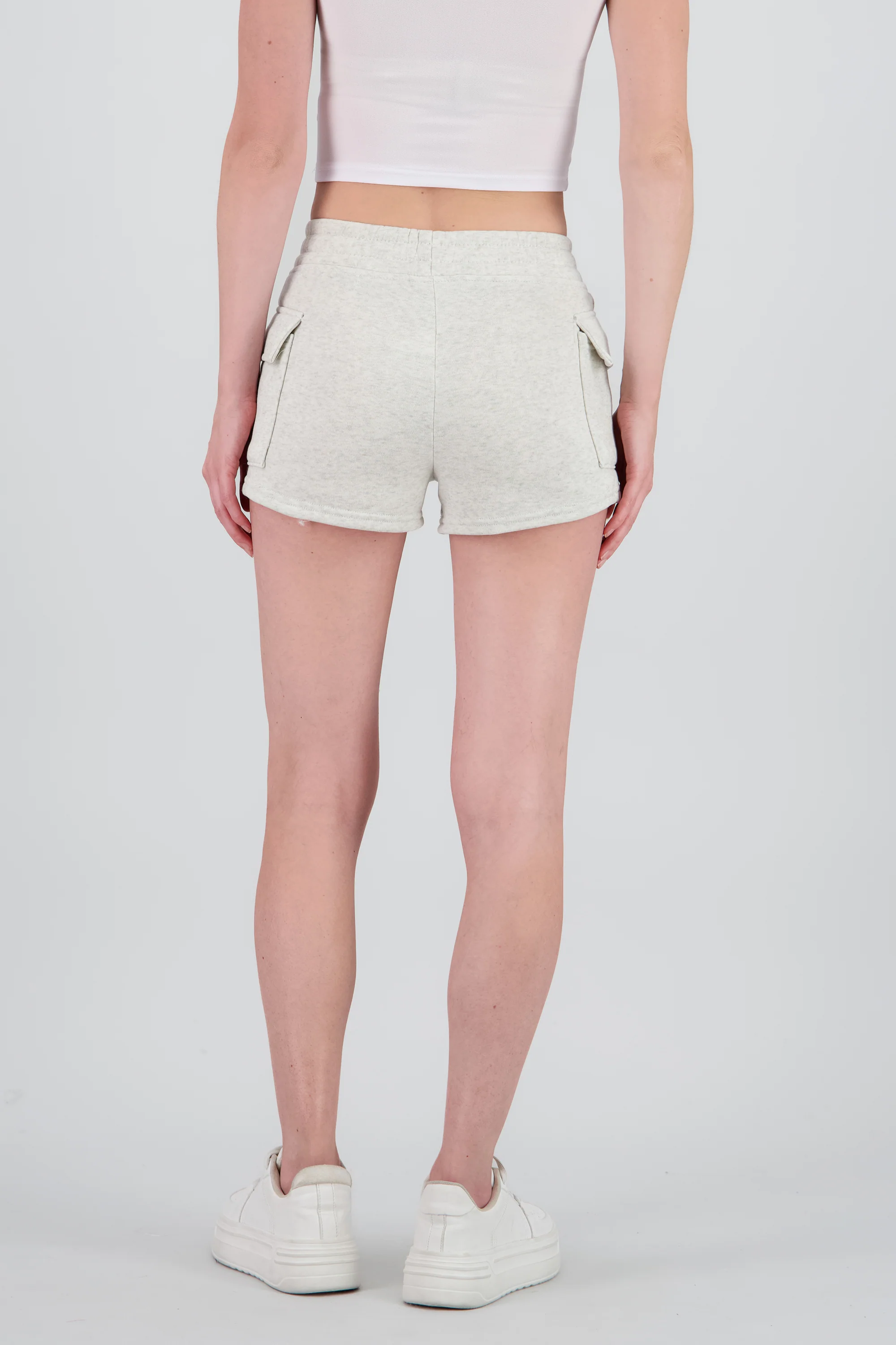 Shorts con fleece y bolsas lisos - Image 4