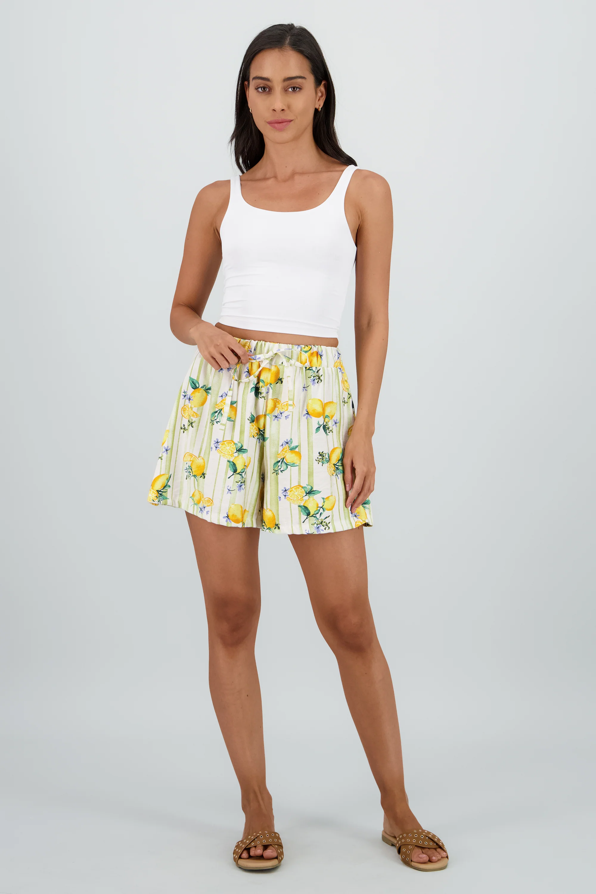 Shorts ligeros estampado limones