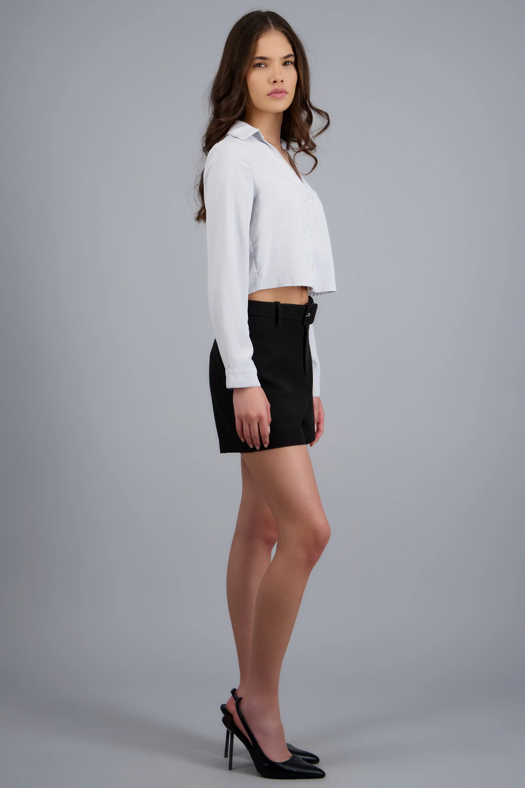 Shorts mini con cinturon - Image 3