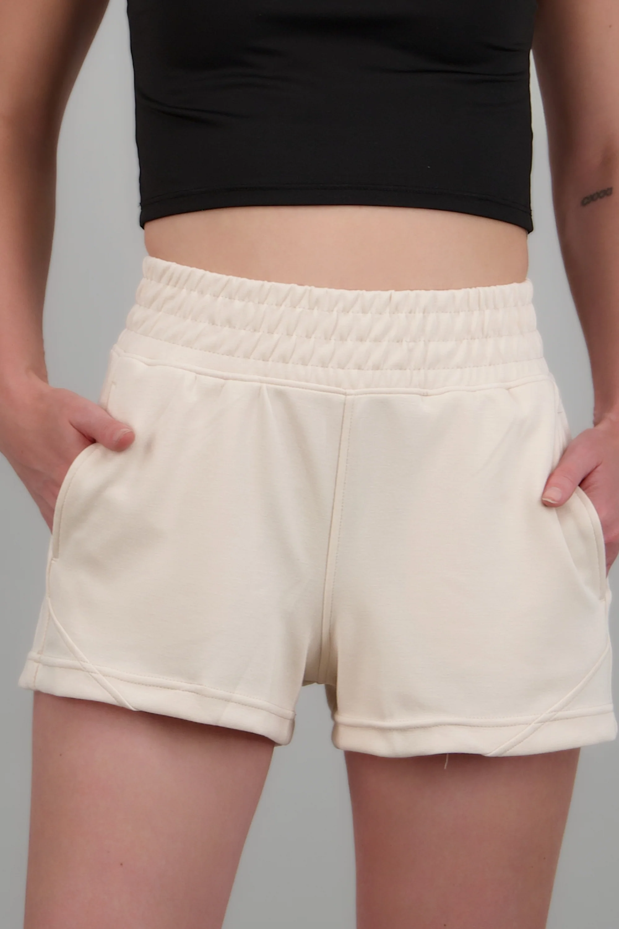 Shorts mini con resorte - Image 5