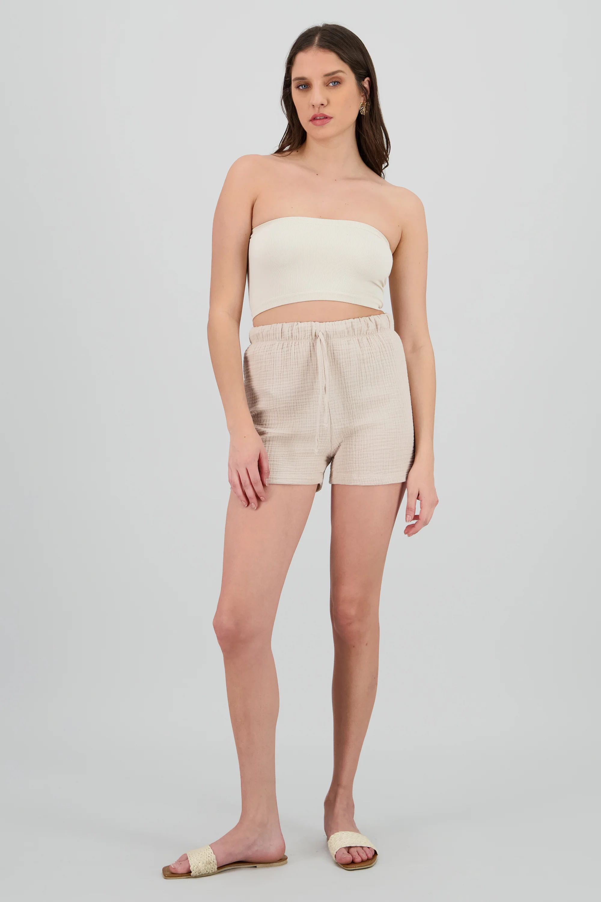 Shorts mini textura con jarreta