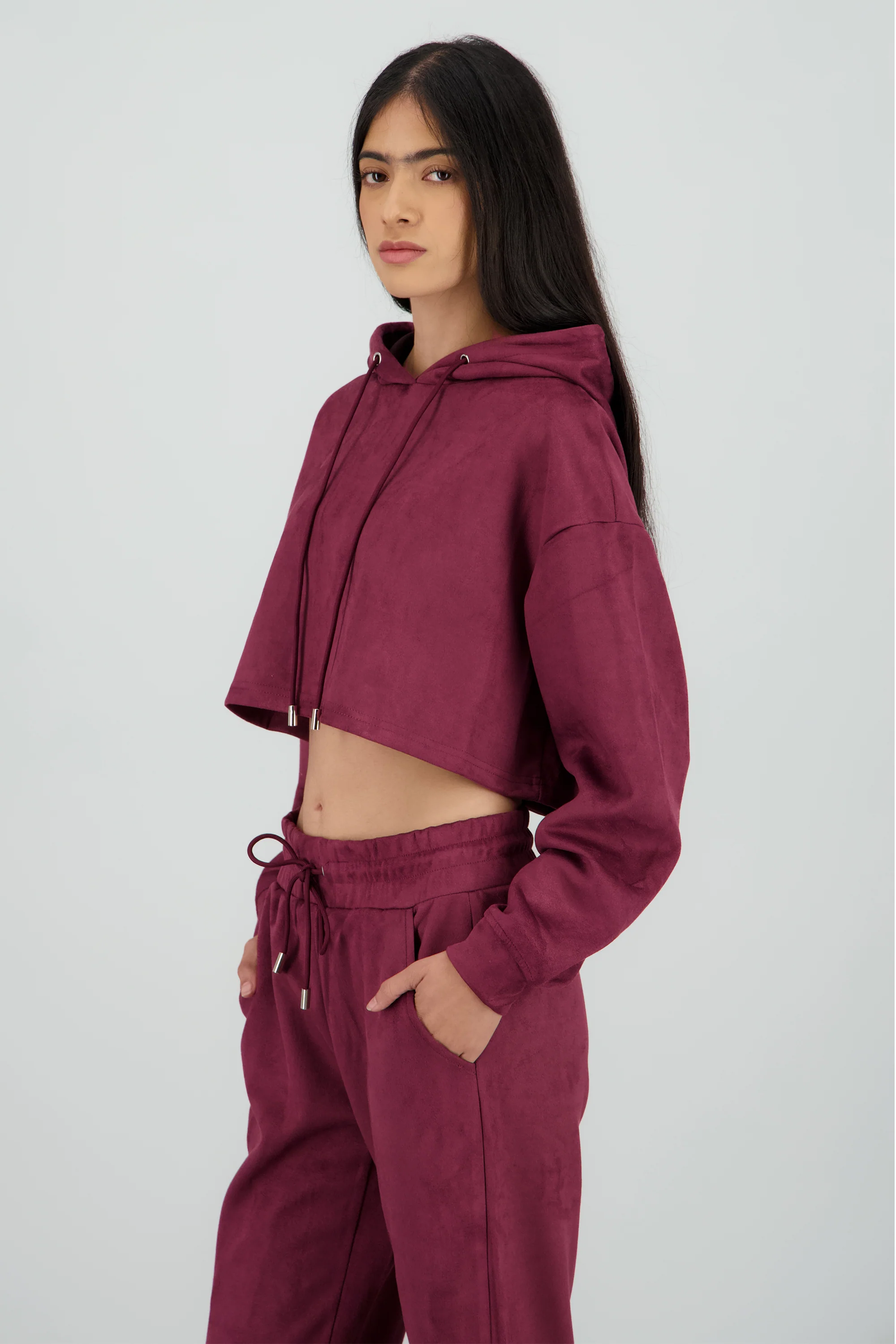 Sudadera crop detalle textura - Image 3