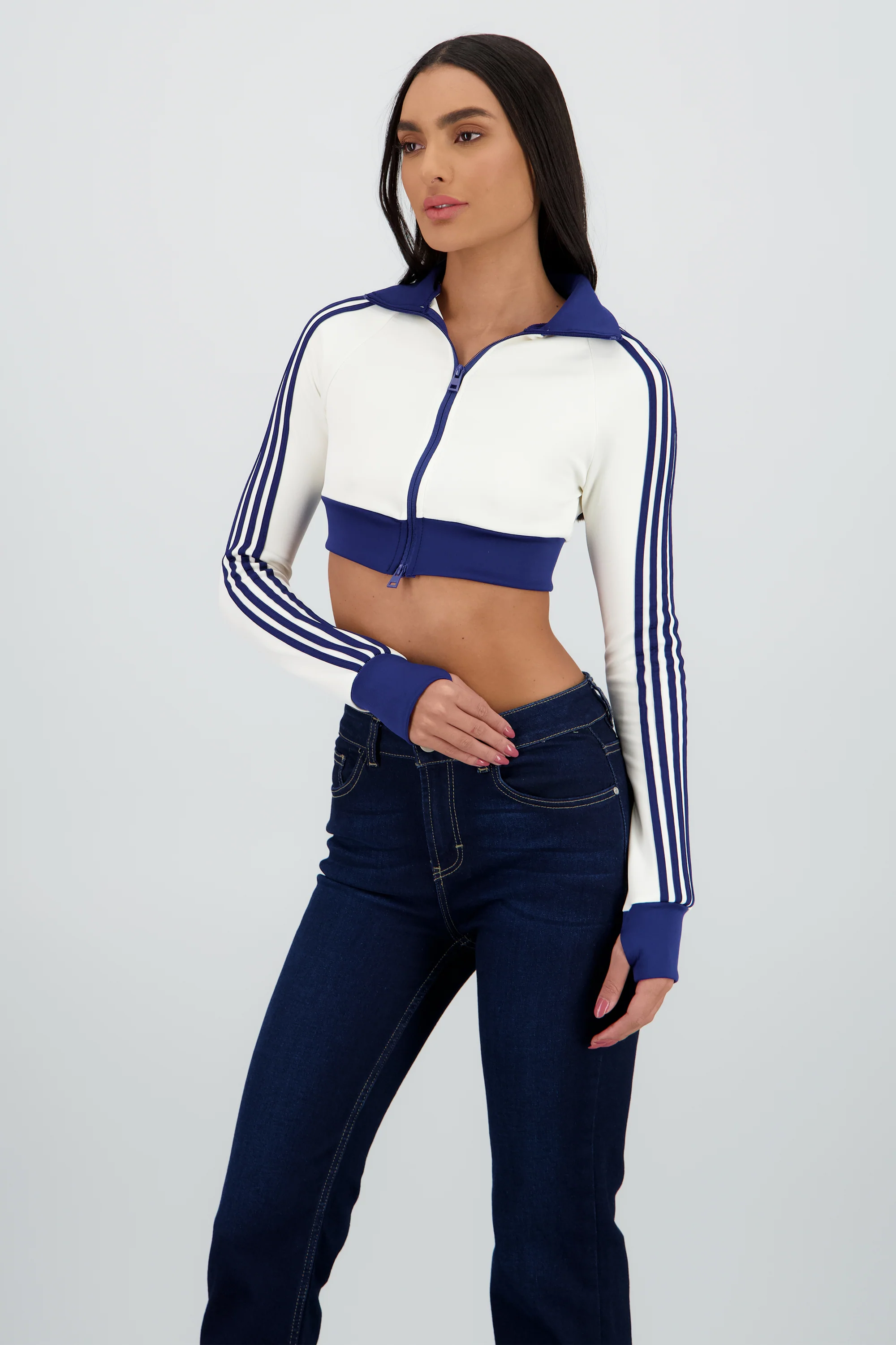 Sudadera deportivo crop detalle raya - Image 3