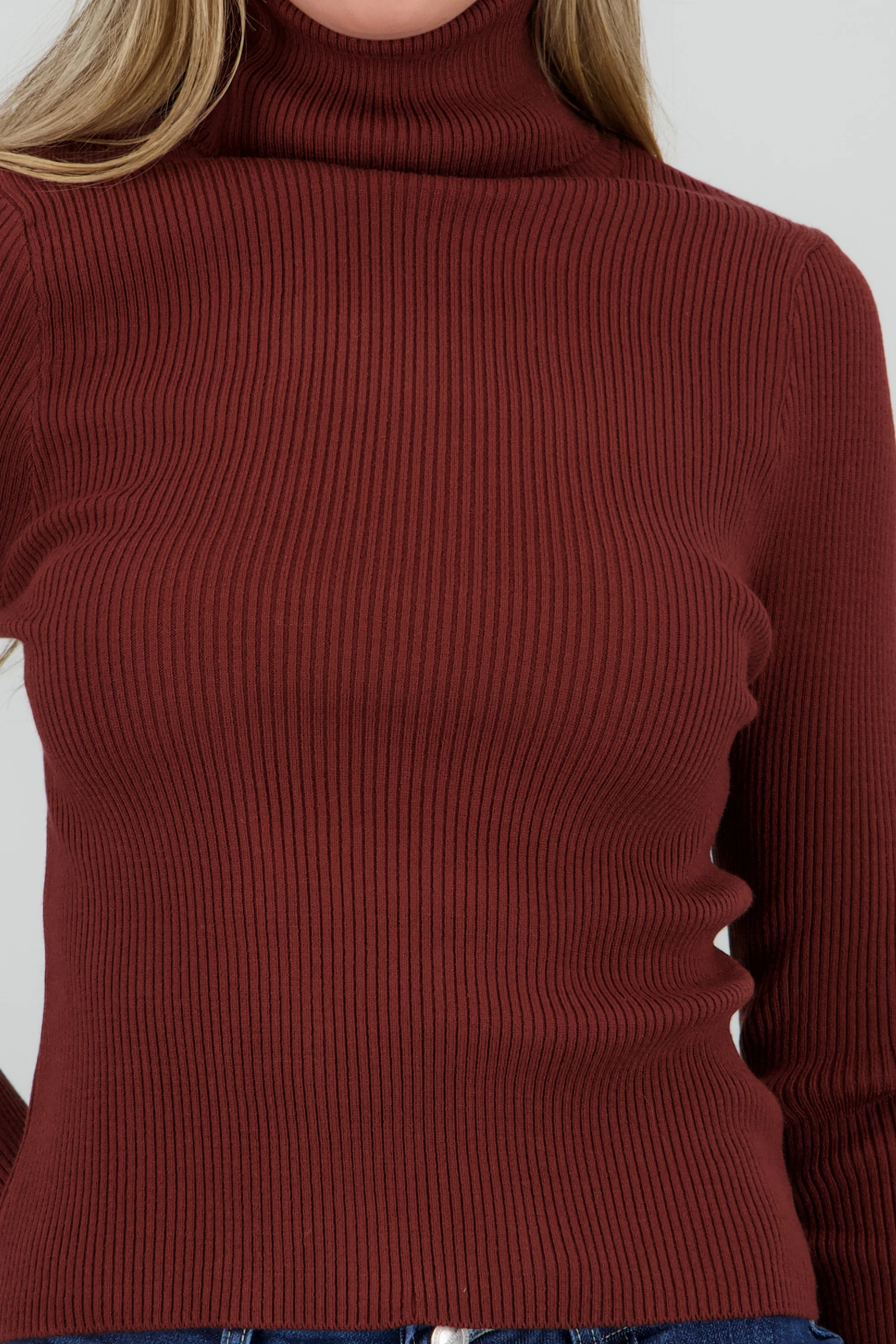 Sueter acanalado con cuello alto - Image 5