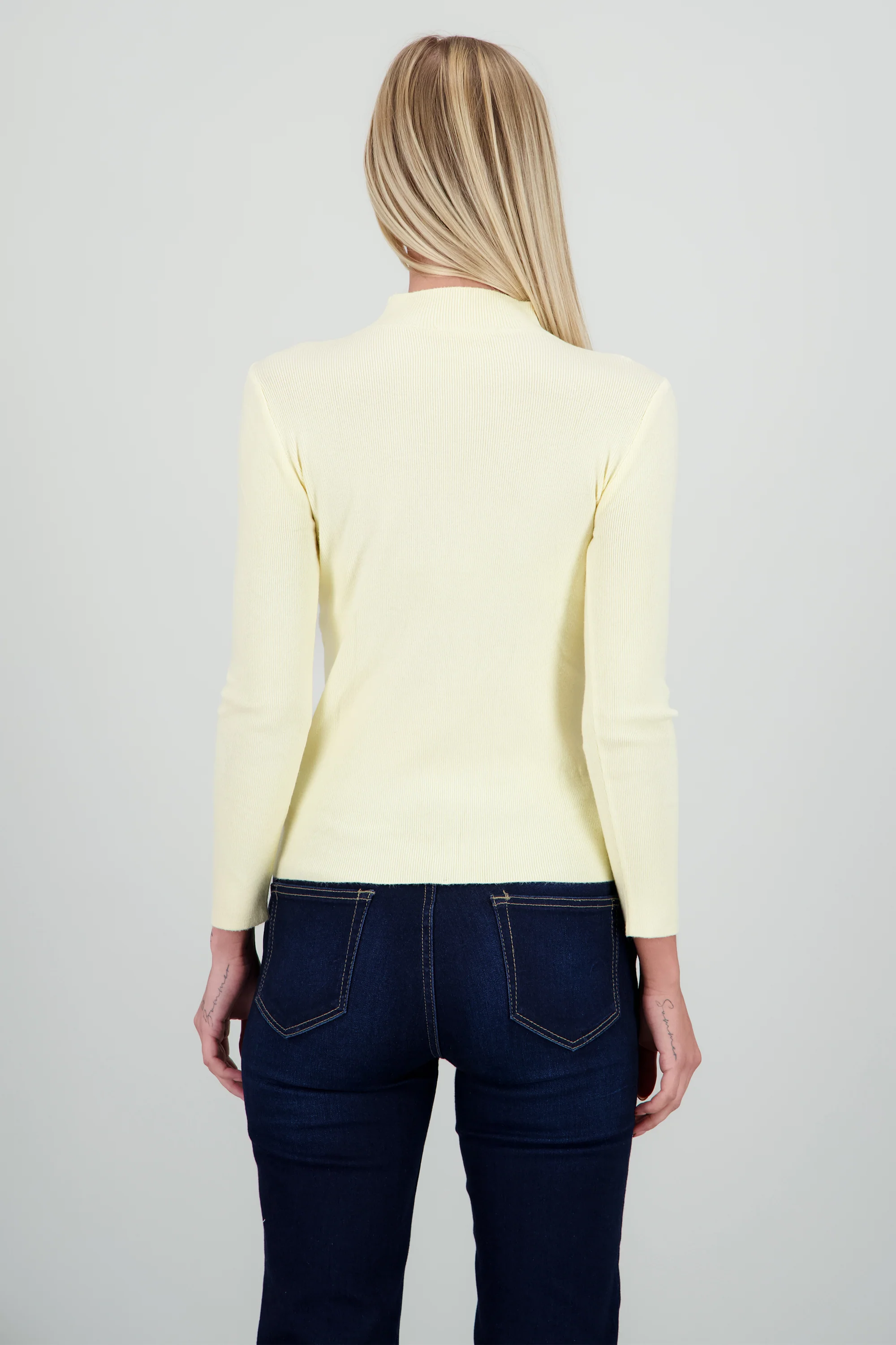 Sueter cuello alto - Image 4