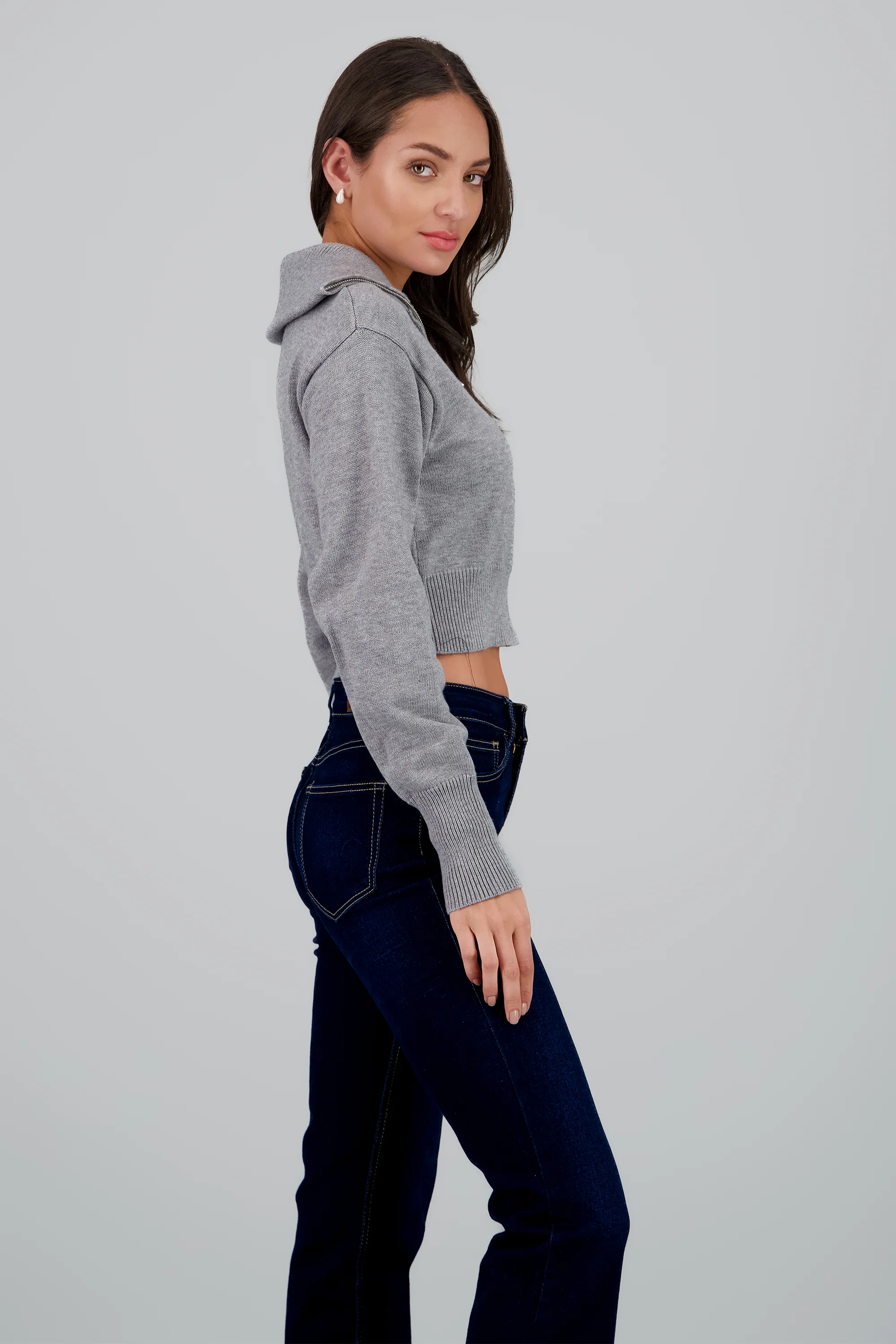 Sueter cuello alto con cierre - Image 3