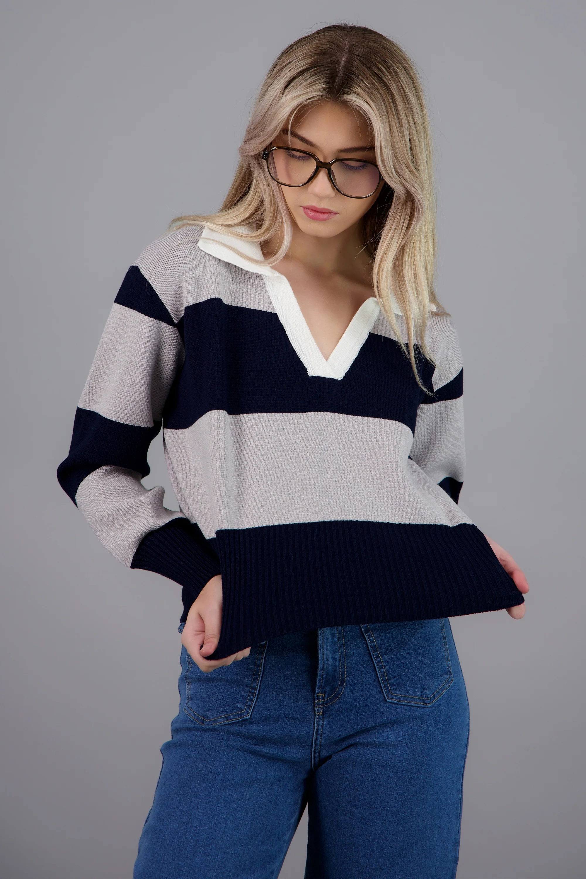 suéter rayas cuello polo