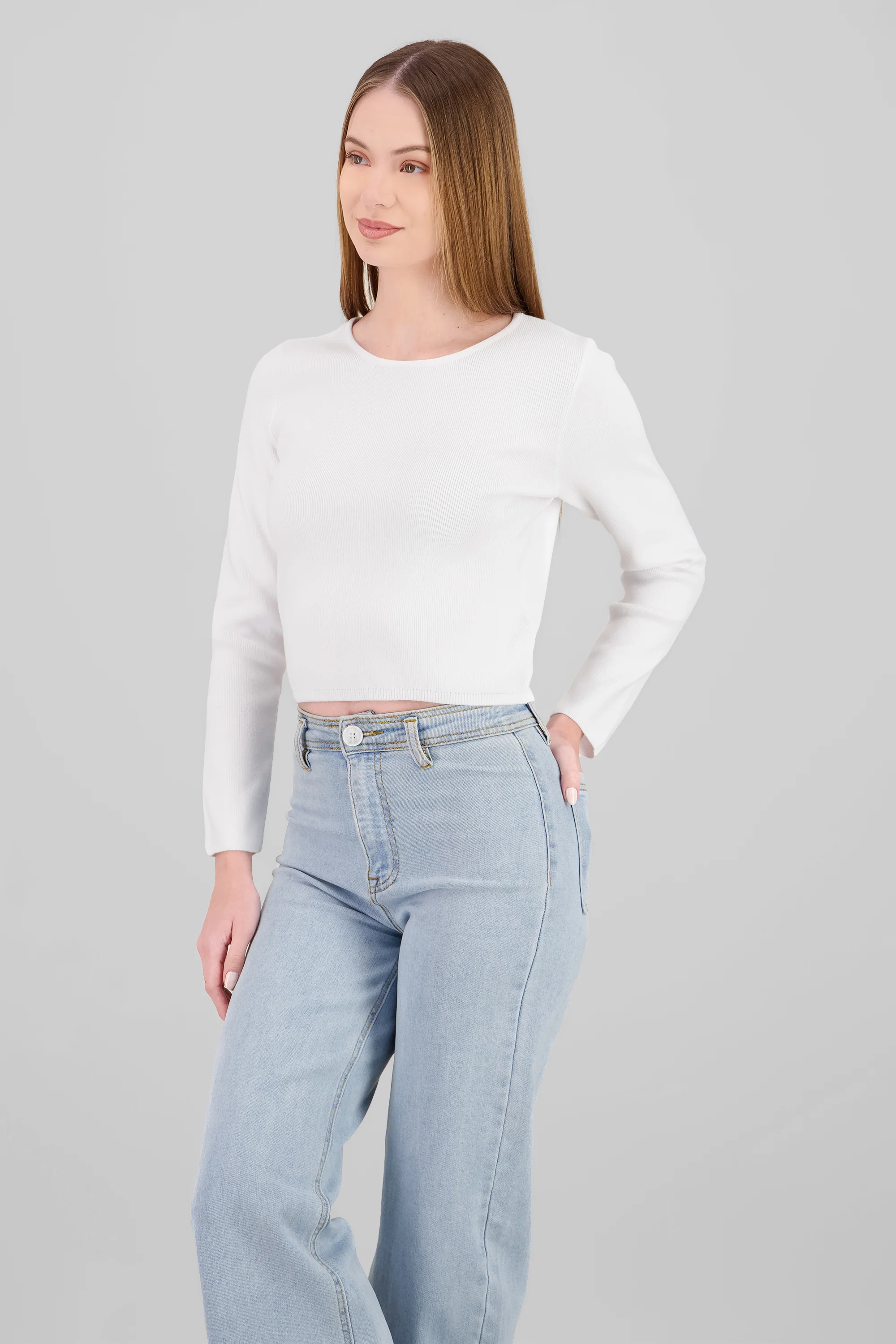 Sueter tejido cuello redondo - Image 3