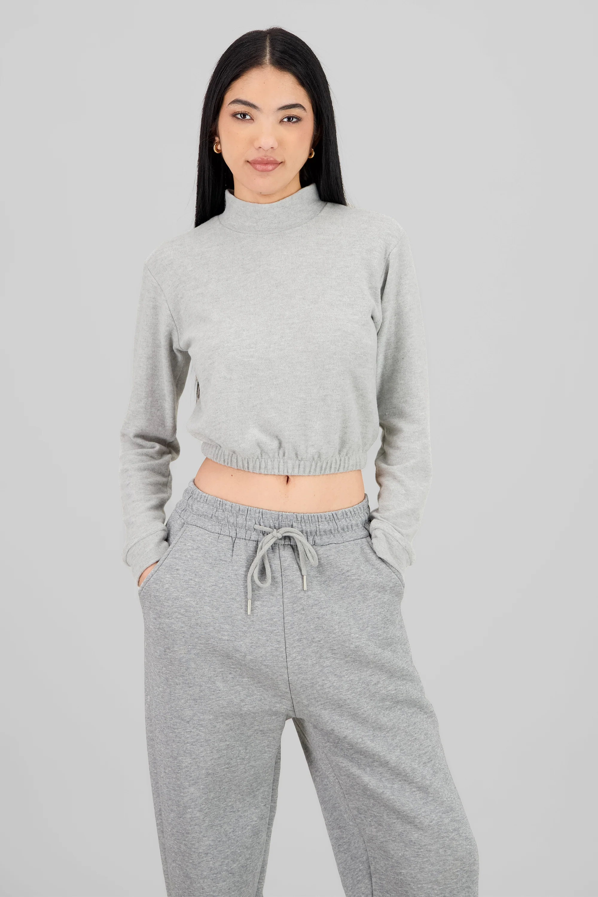 Sueter textura suave cuello alto - Image 2