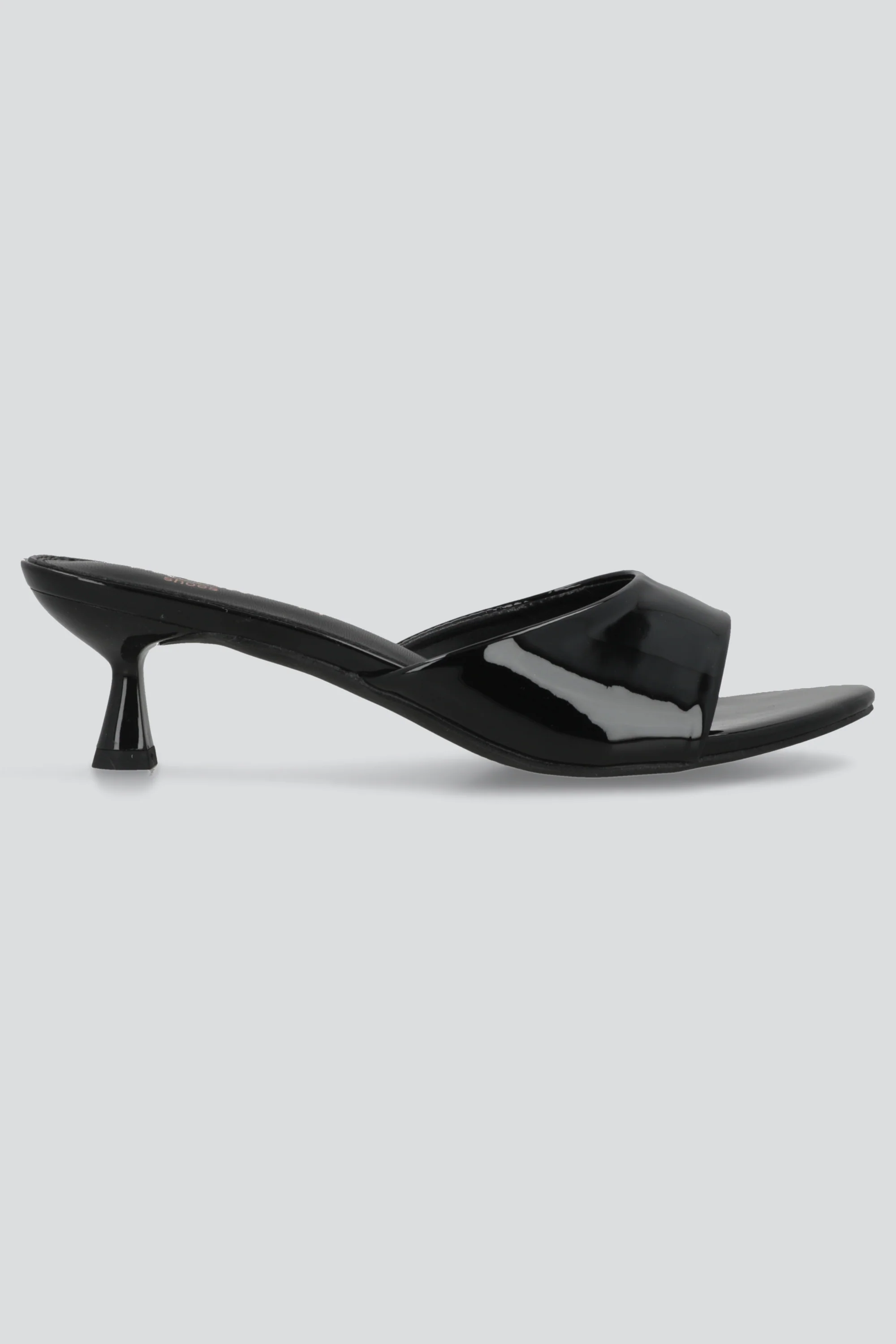 Tacon kitten mula peep toe