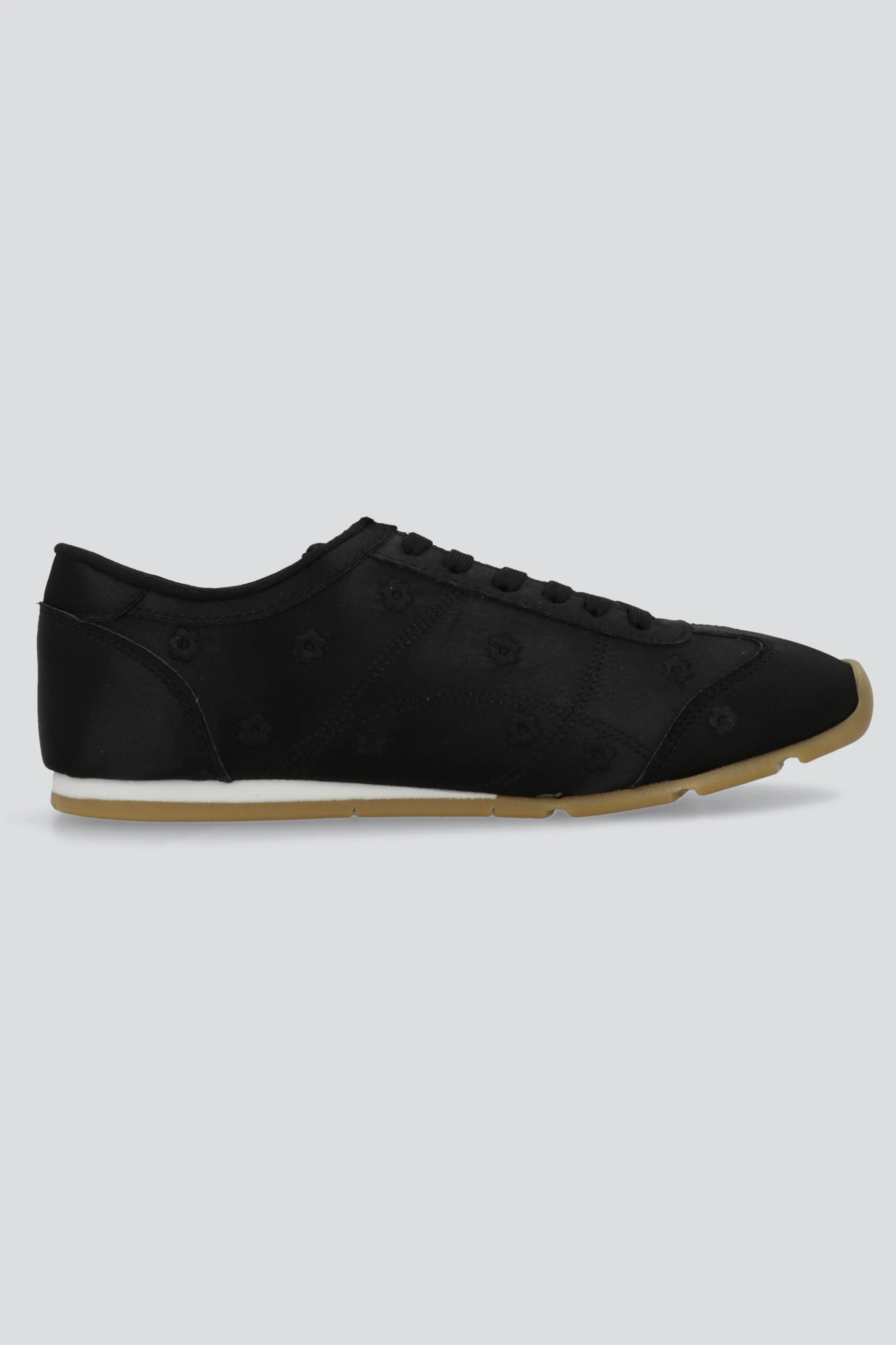 Tenis ballerina bordado flores