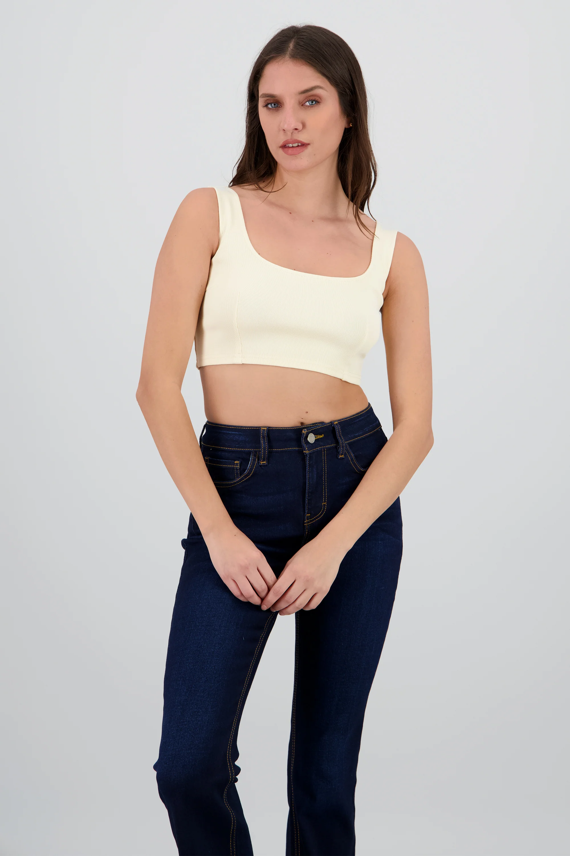 Top crop tirantes escote cuadrado