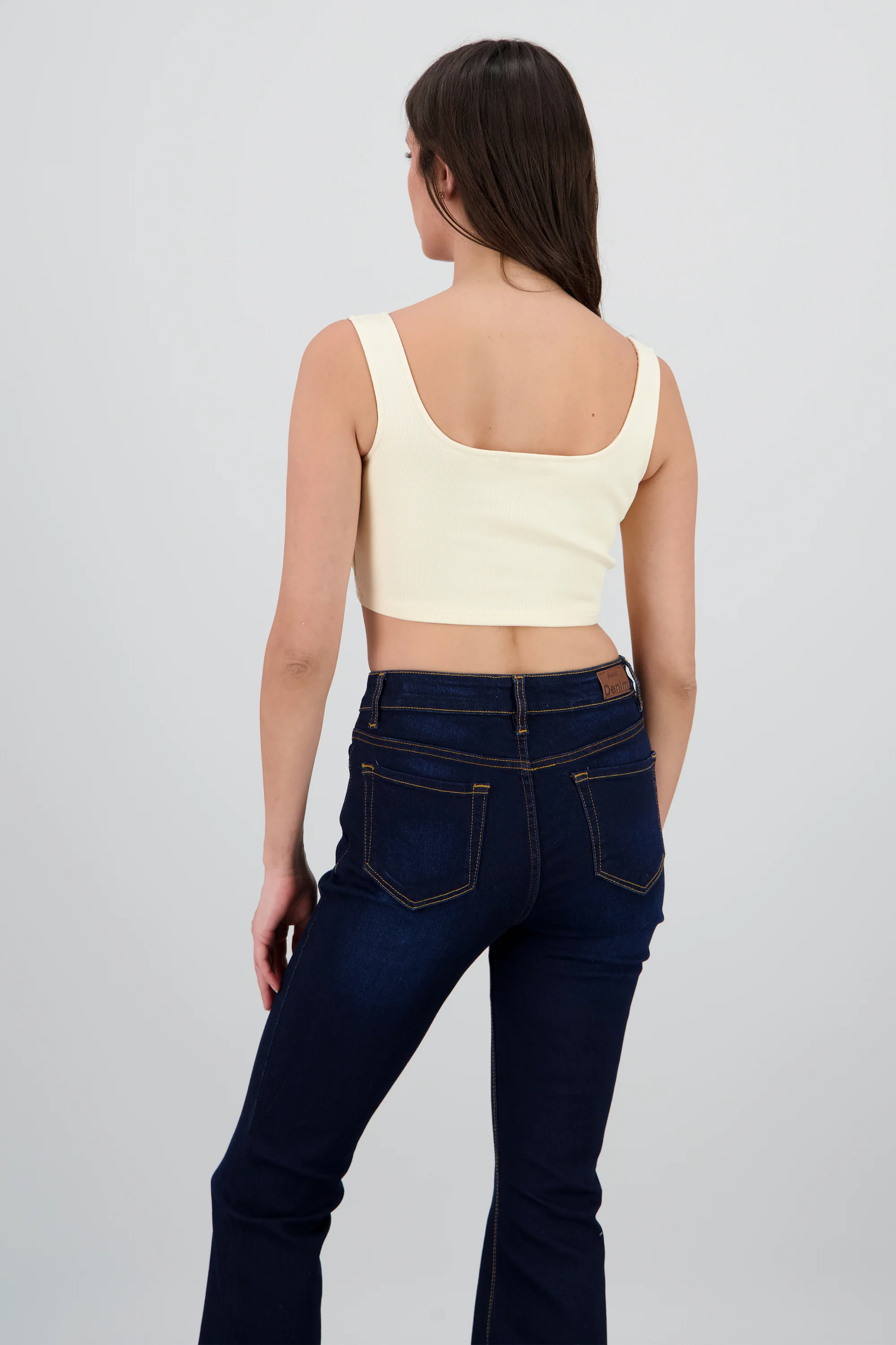 Top crop tirantes escote cuadrado - Image 4