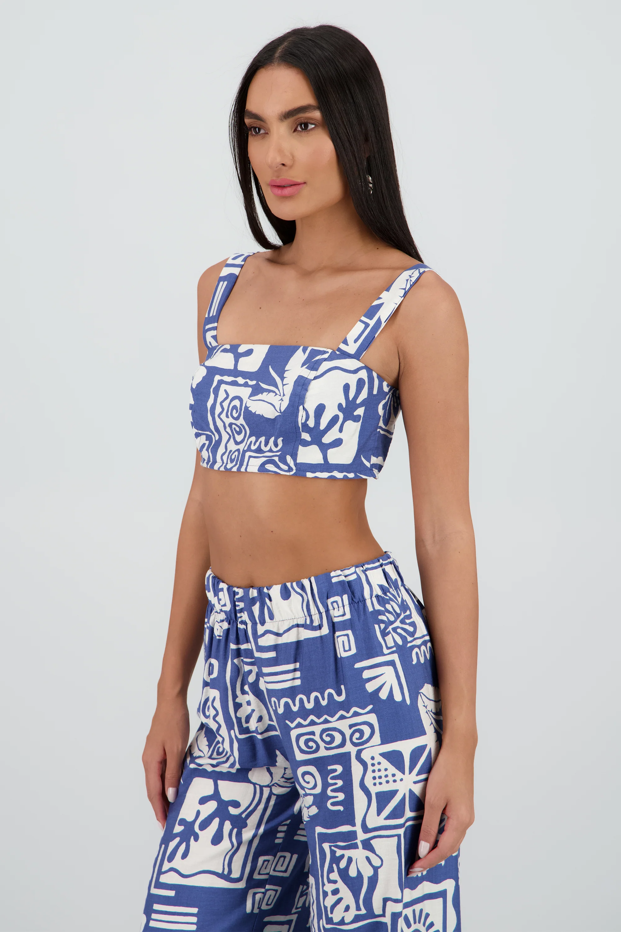 Top crop tirantes estampado tropical - Image 3