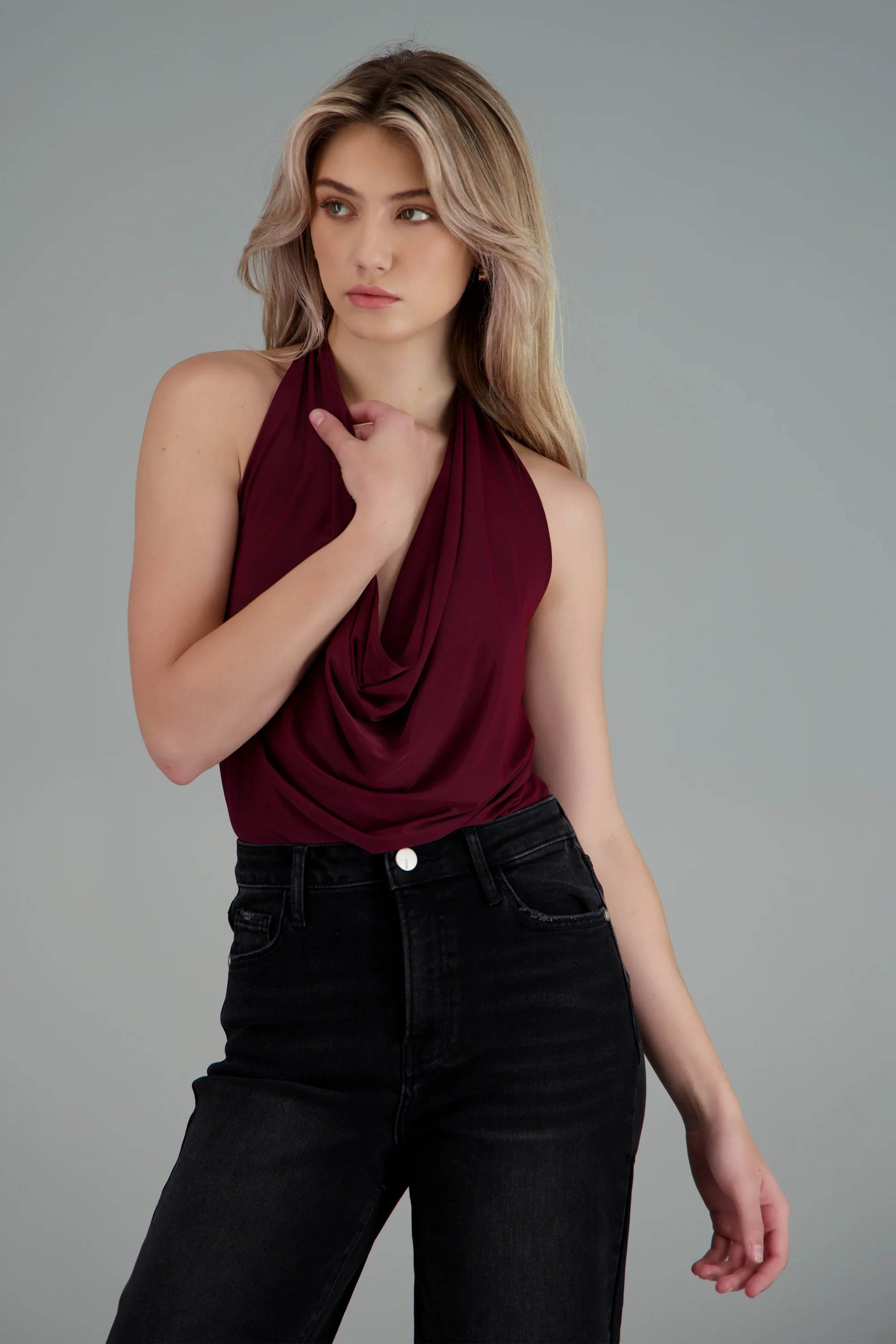 Top cuello cascada halter - Image 2