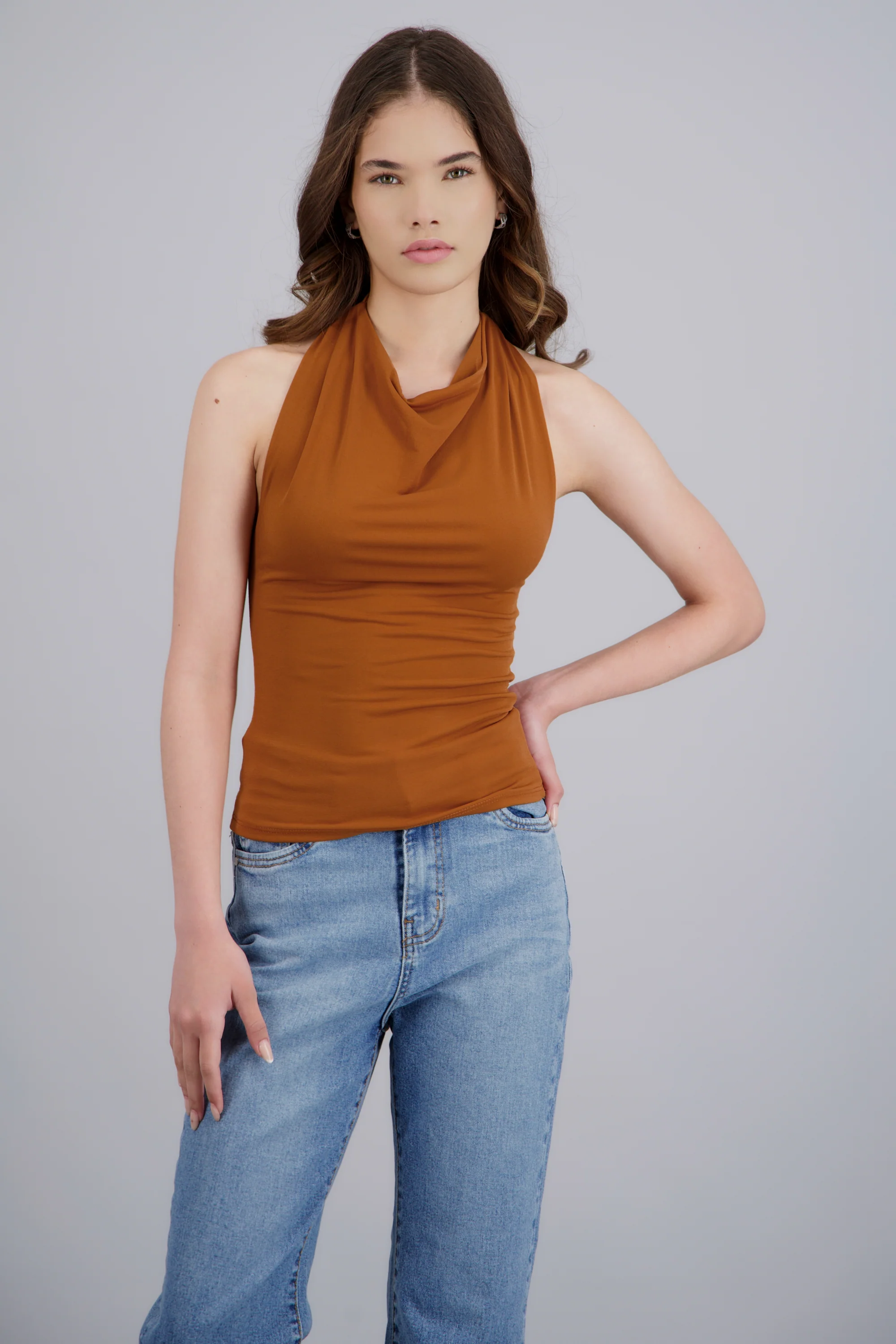 TOP CUELLO CASCADA HALTER