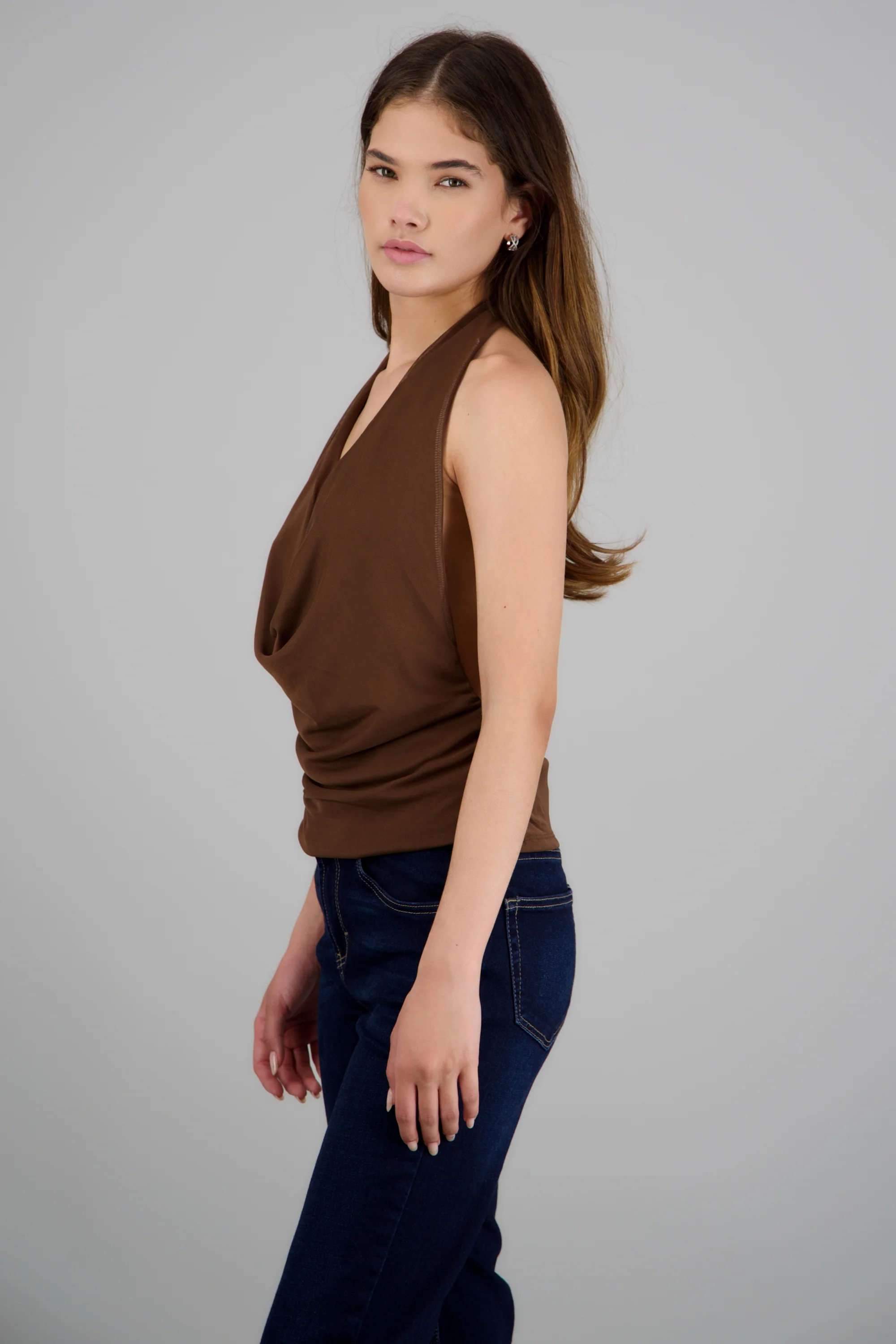 Top cuello cascada halter de mesh - Image 3