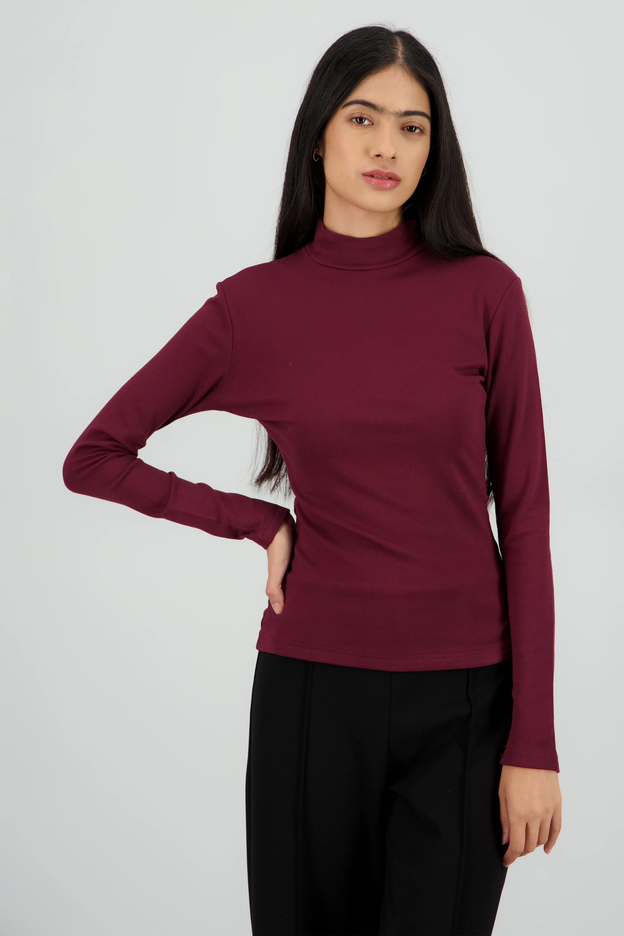 Top de manga larga con cuello alto - Image 2
