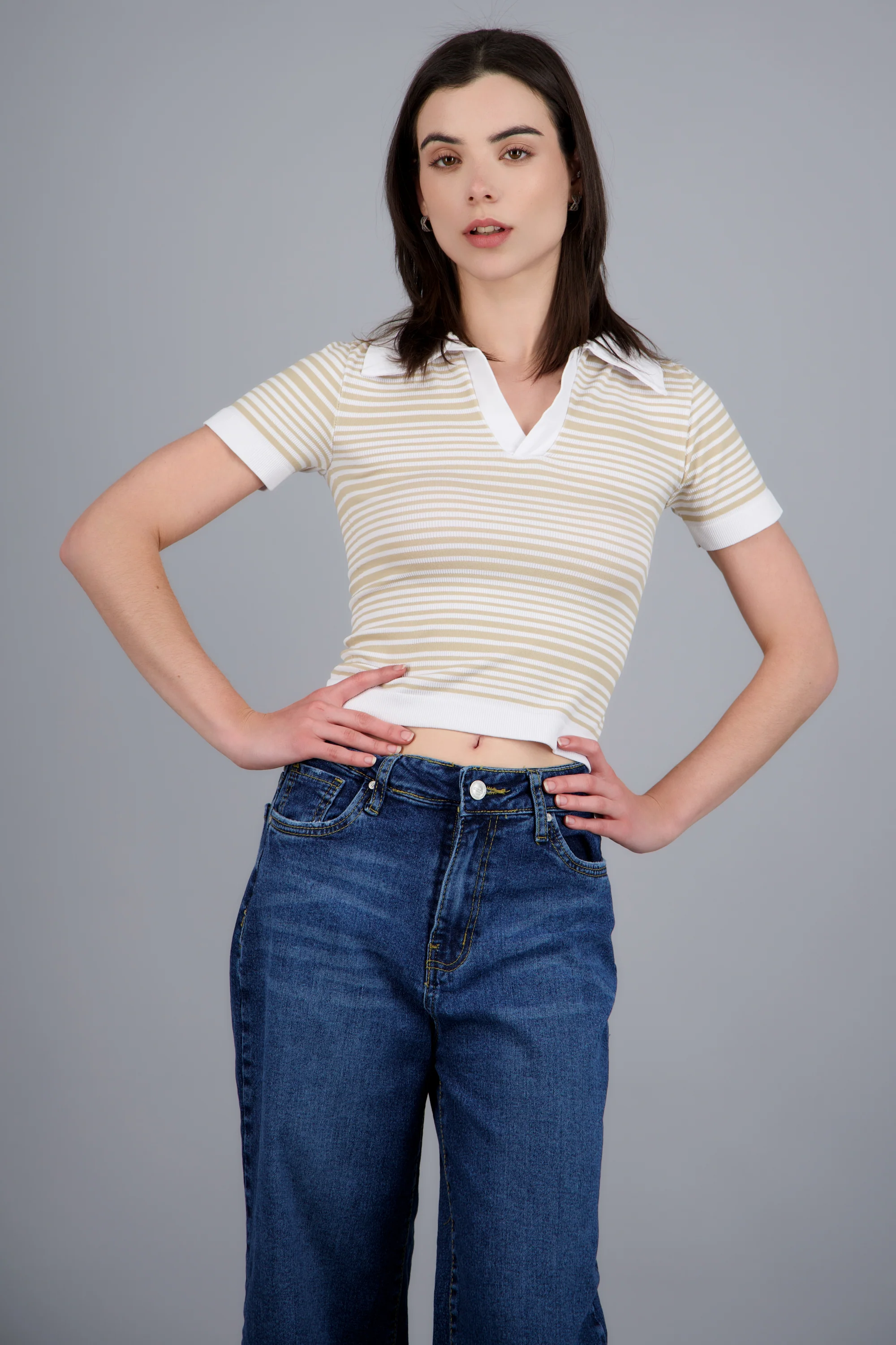 Top de rayas seamless cuello polo