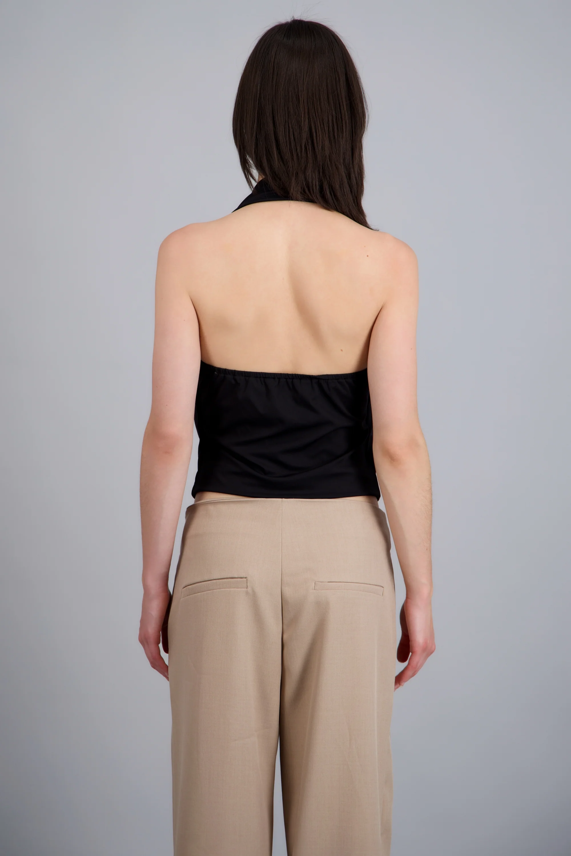 Top halter cascada con hebilla - Image 4