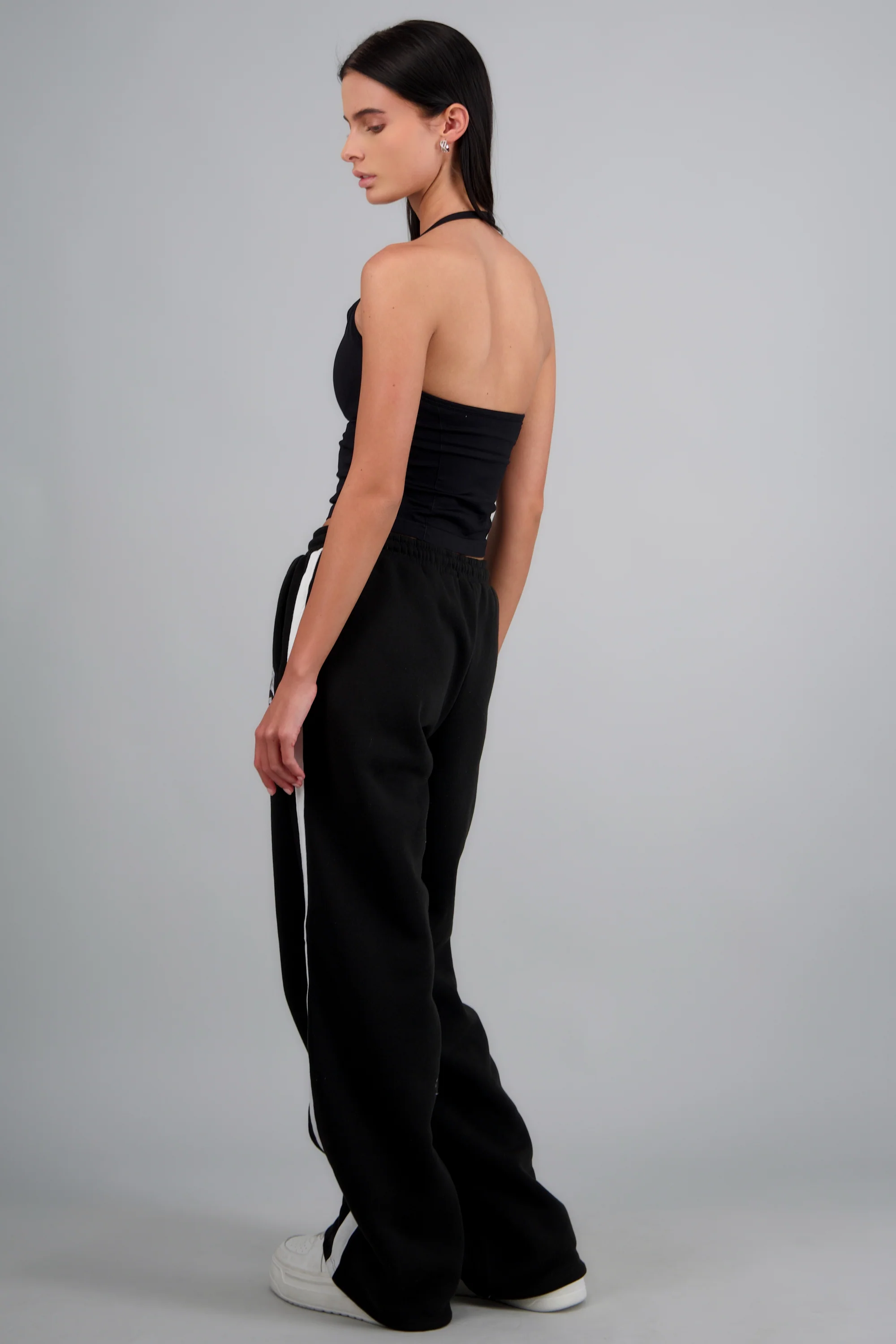 Top halter con copas - Image 4