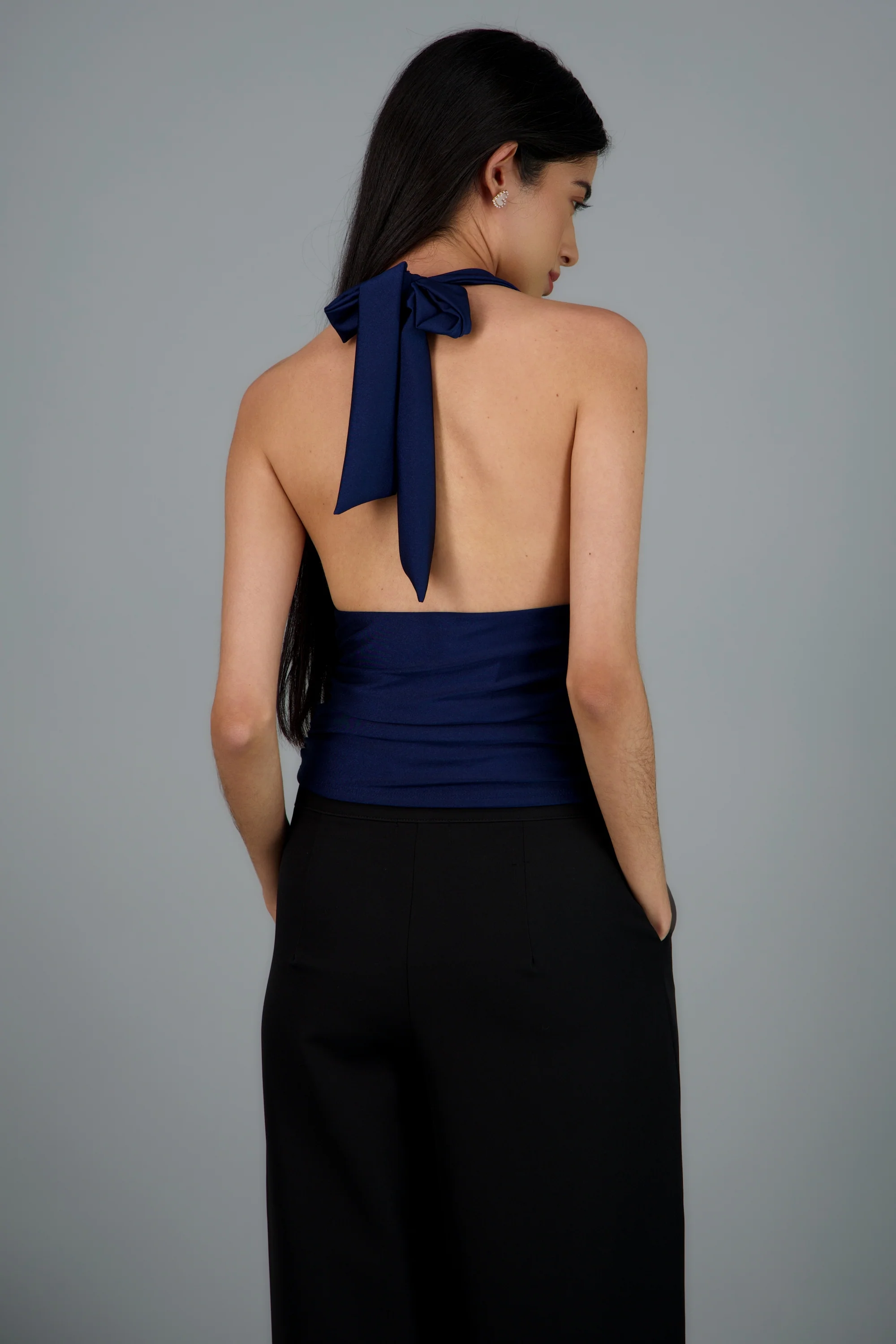Top halter detalle pliegues - Image 4