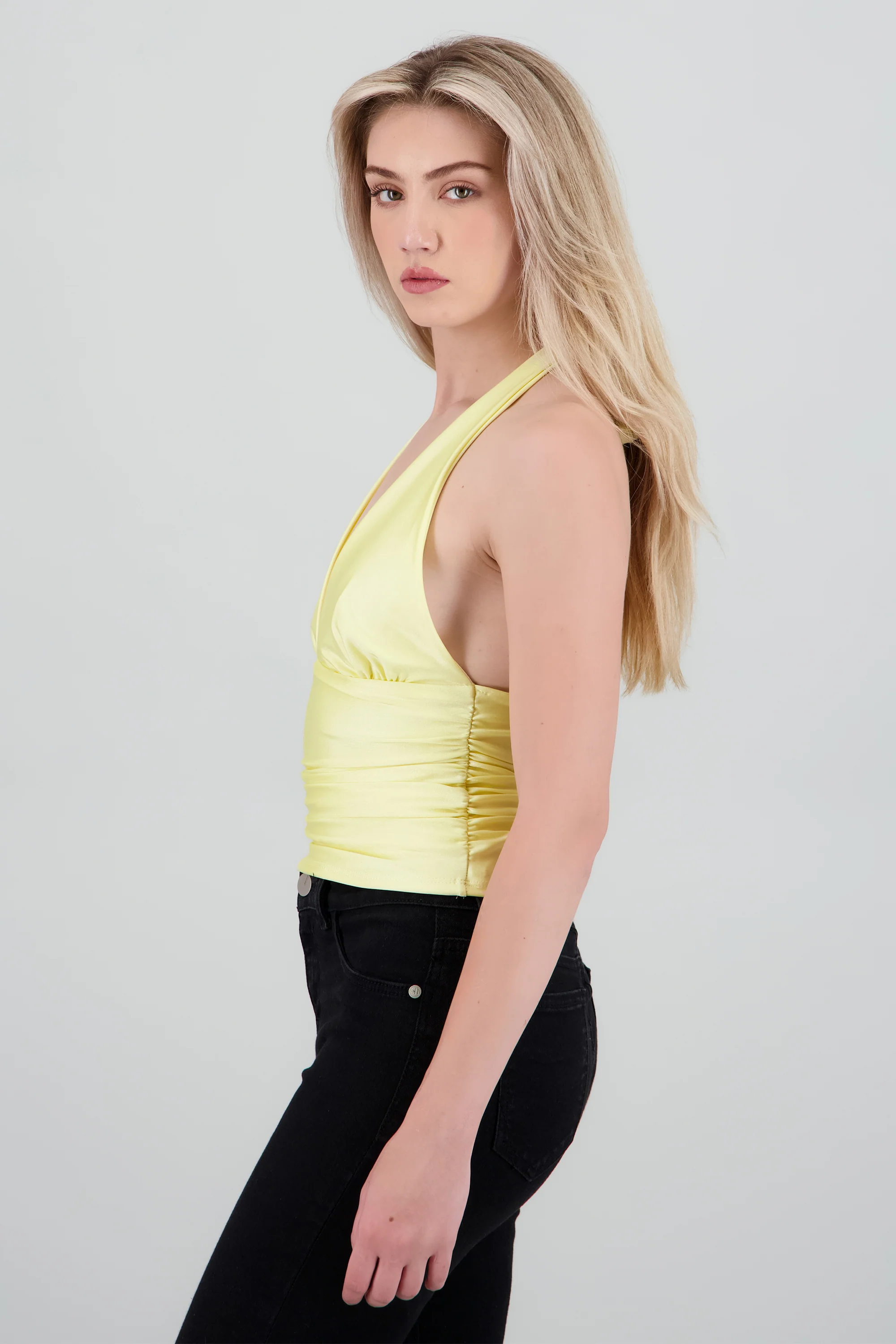 Top halter detalle pliegues - Image 4