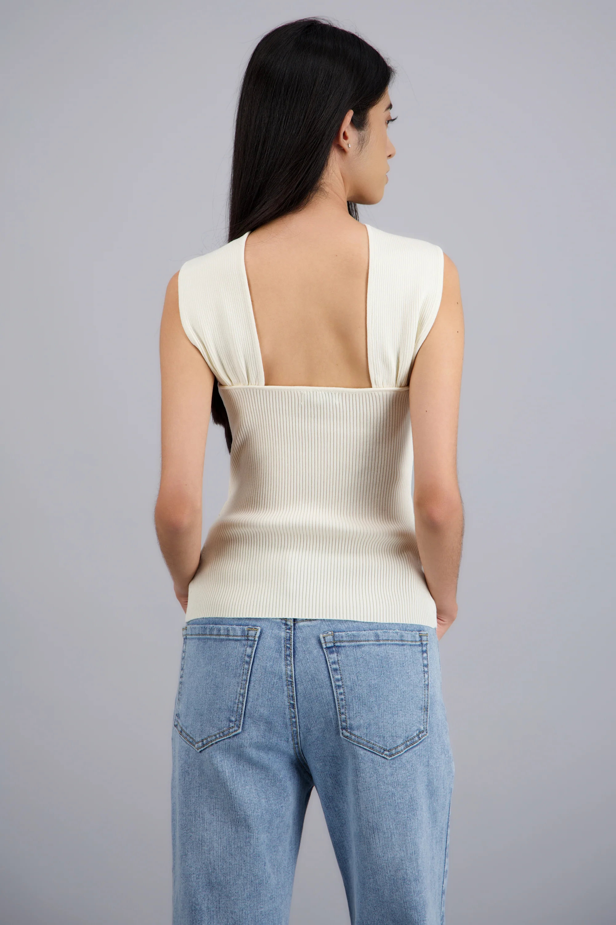 Top halter con herraje - Image 4