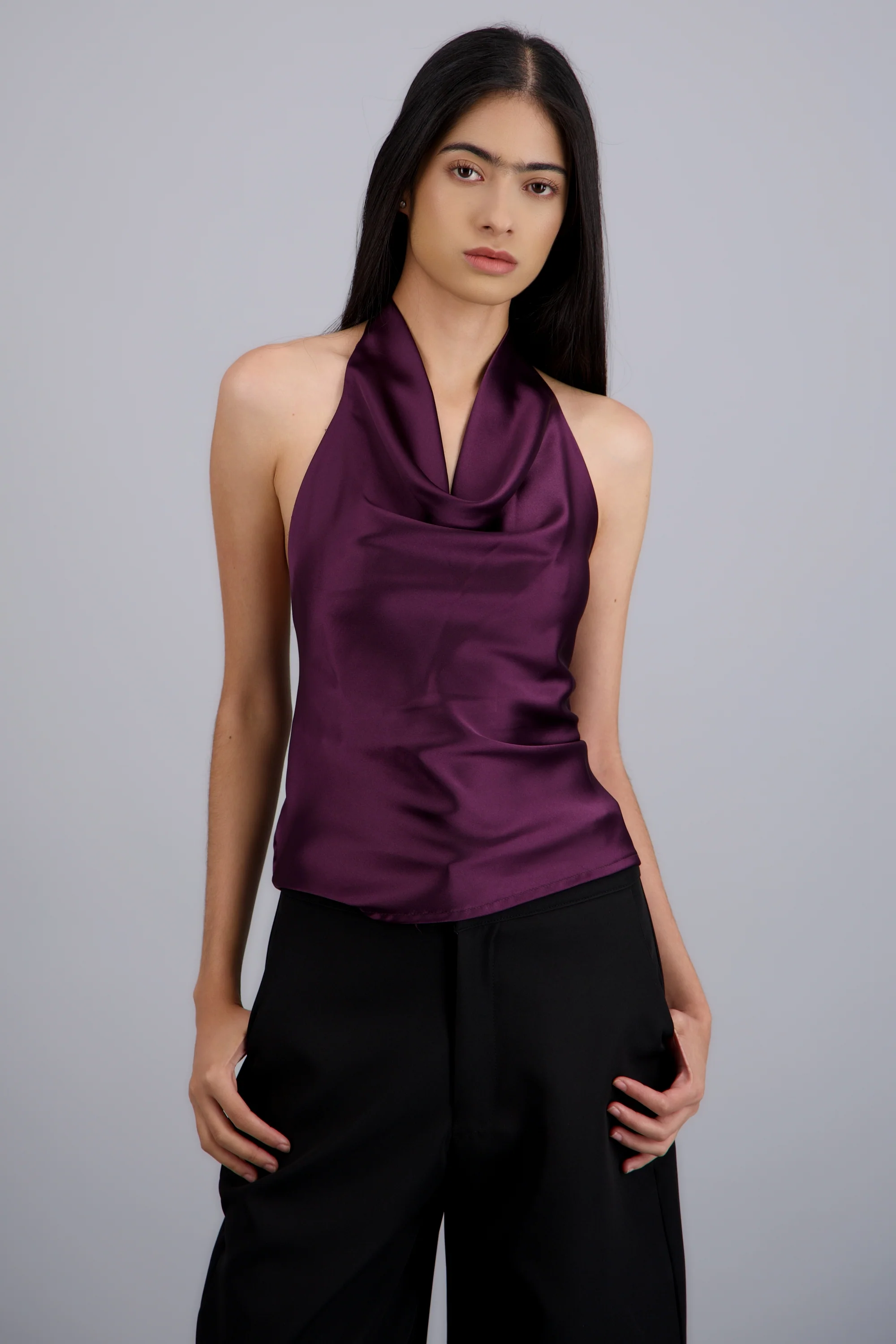top halter cuello cascada - Image 3