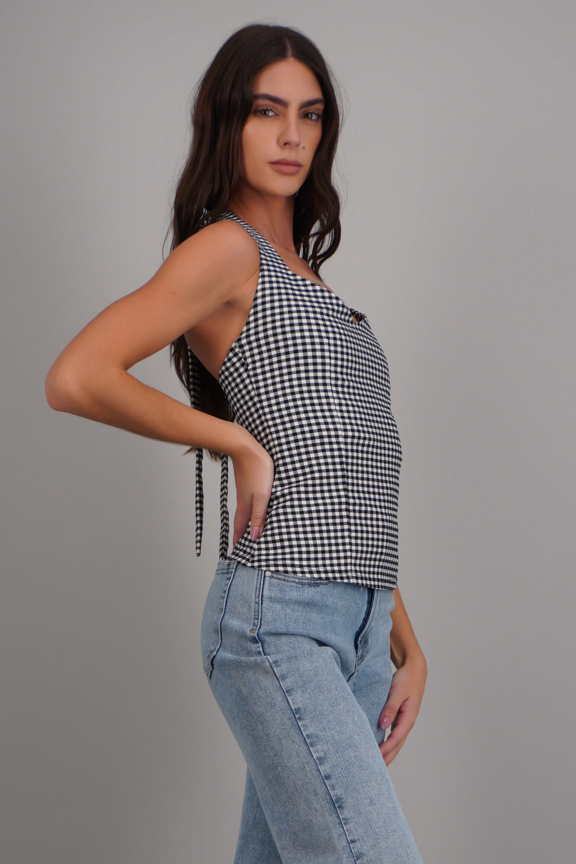 Top halter de cuadros - Image 3