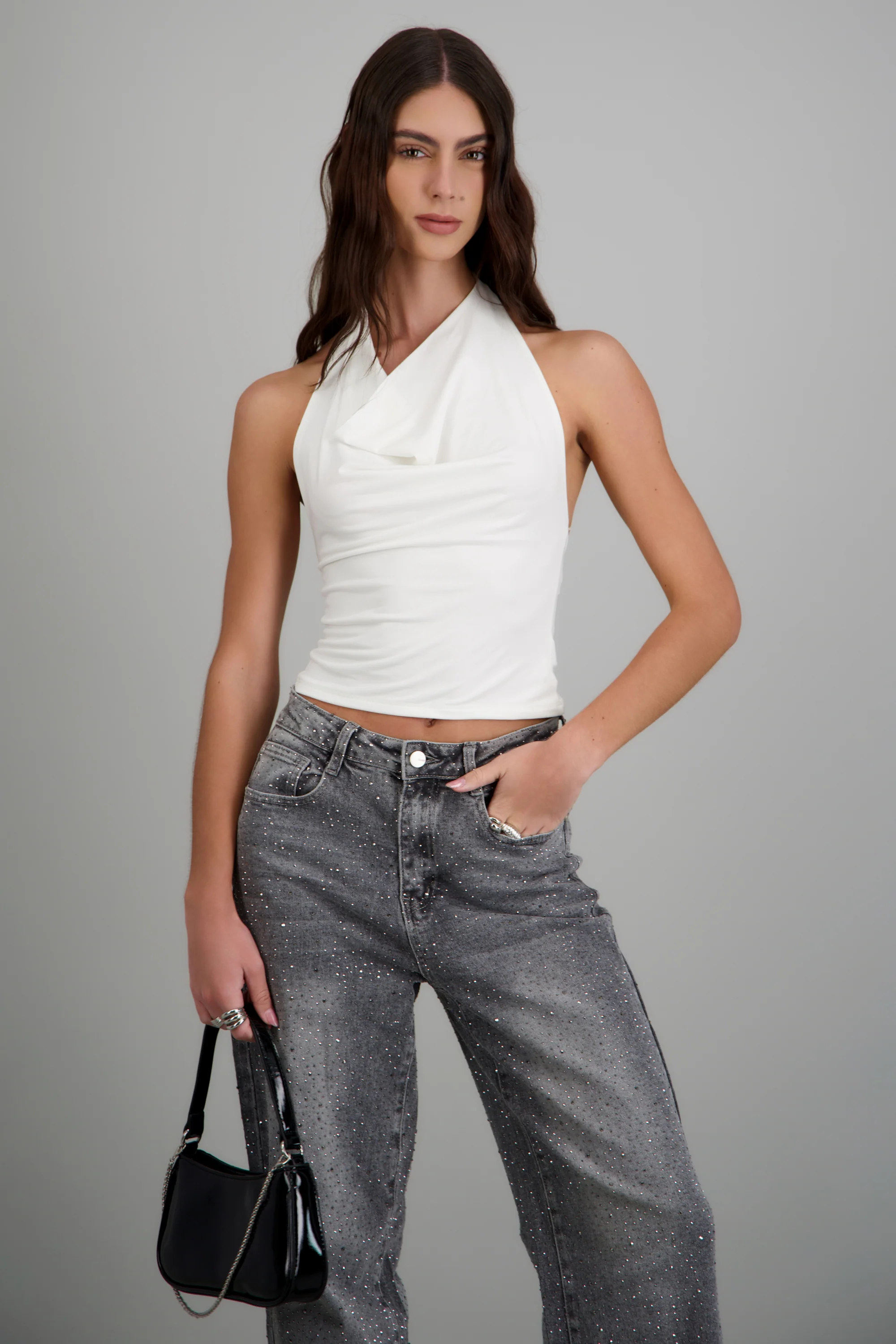 Top halter escote cascada