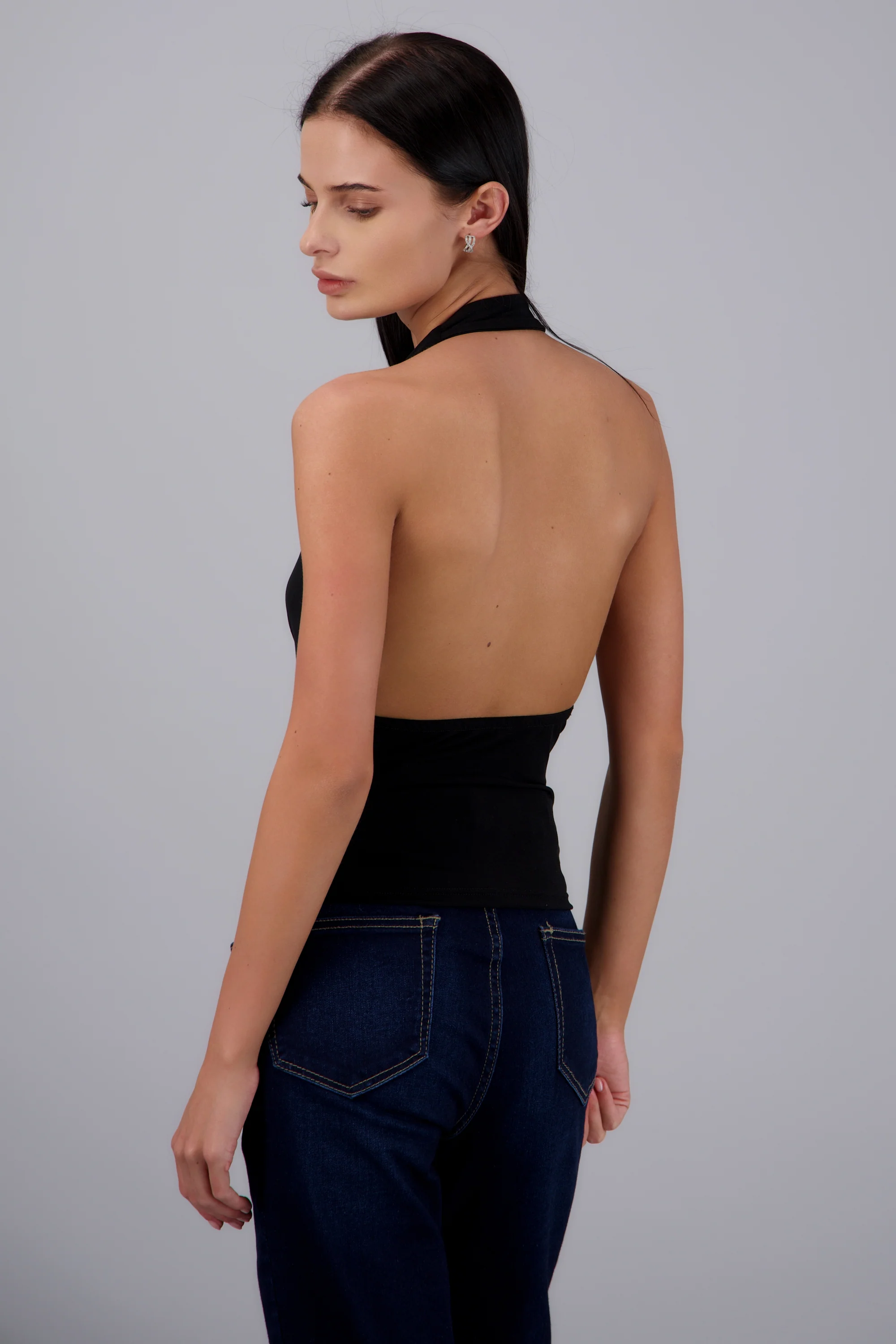Top halter escote cascada - Image 4