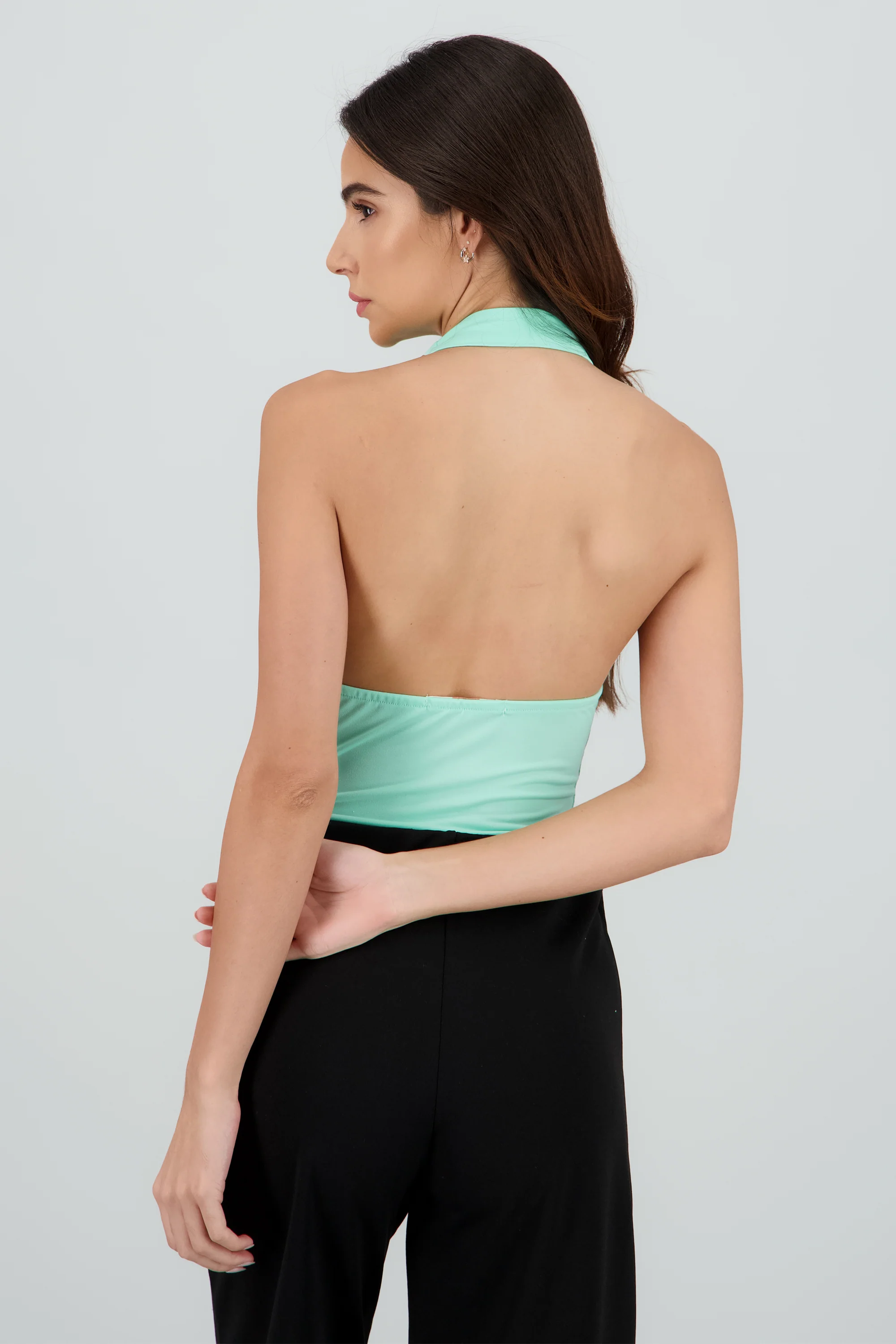 Top halter escote cascada - Image 4