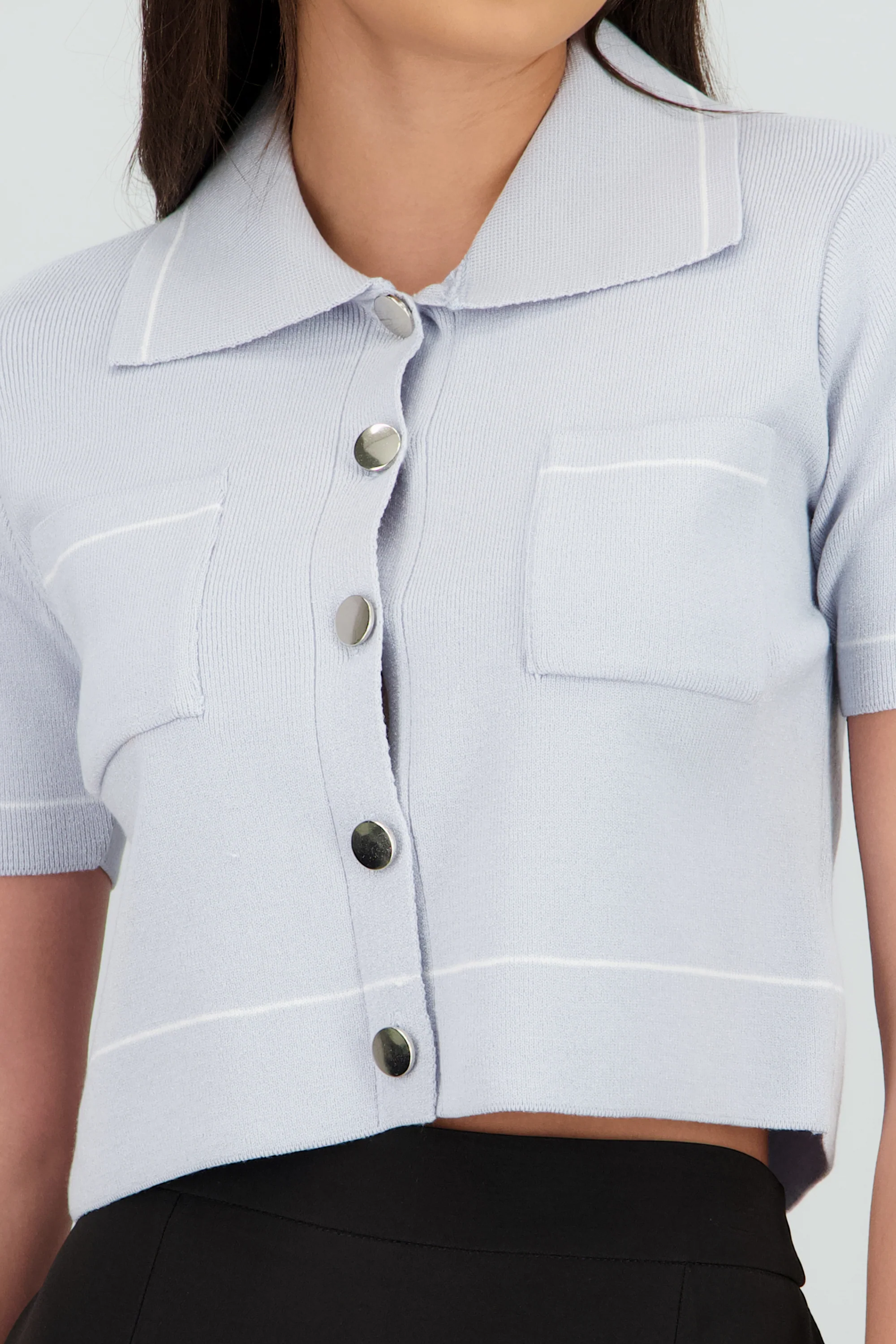 Top manga corta cuello camisero detalle linea - Image 5