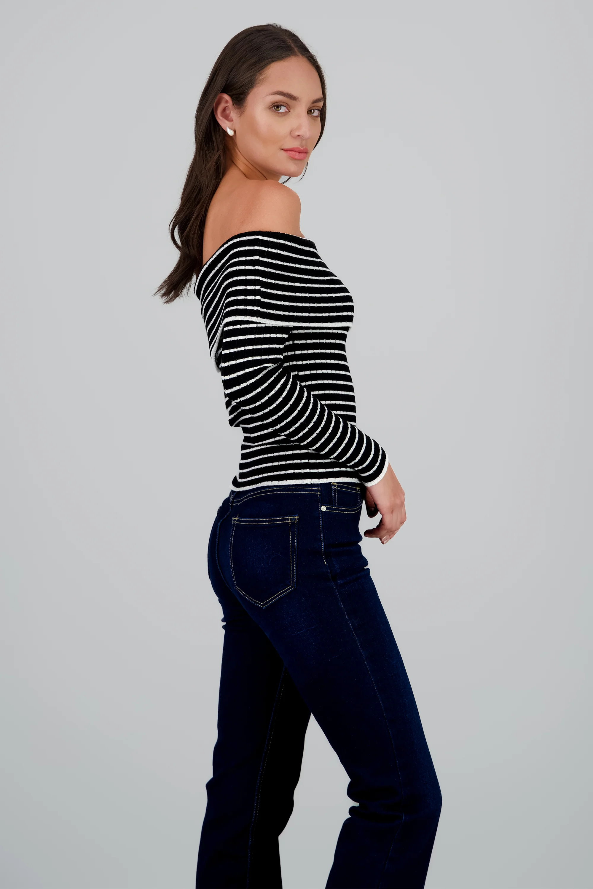 Top manga larga off shoulder textura - Image 3